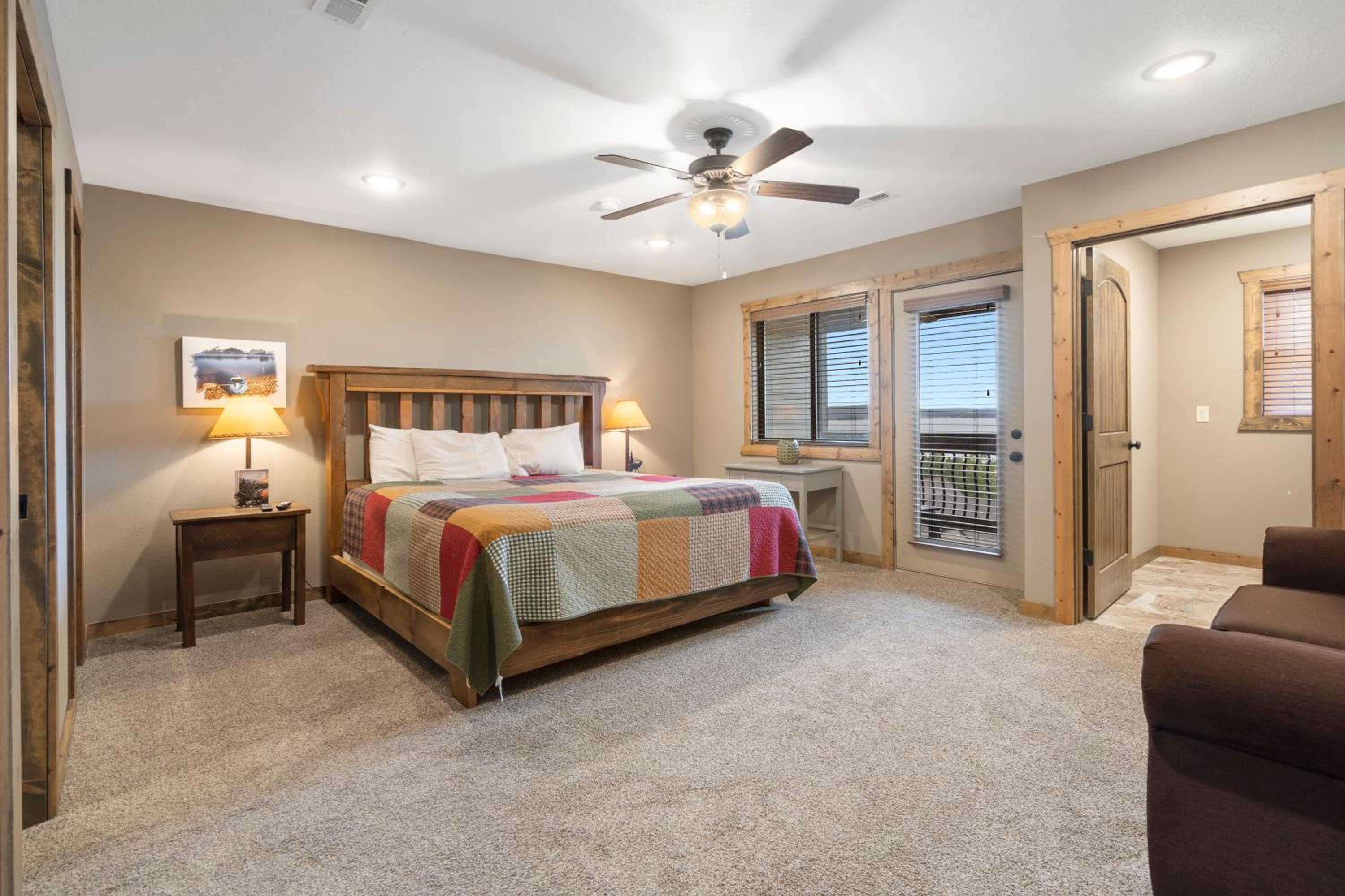 Suite with Balcony photo 2
