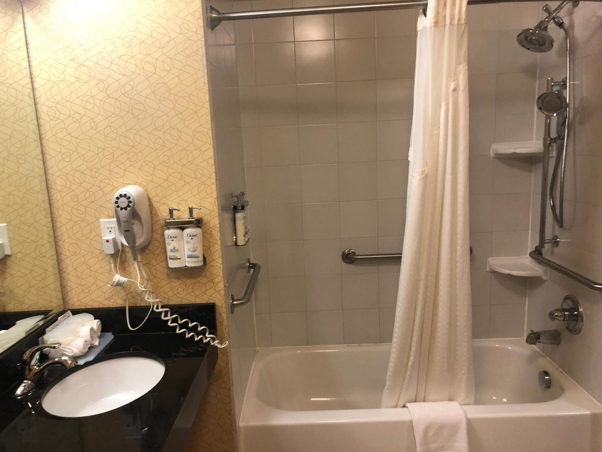 King Room - Mobility Access/Hearing Accessible - Photo 12