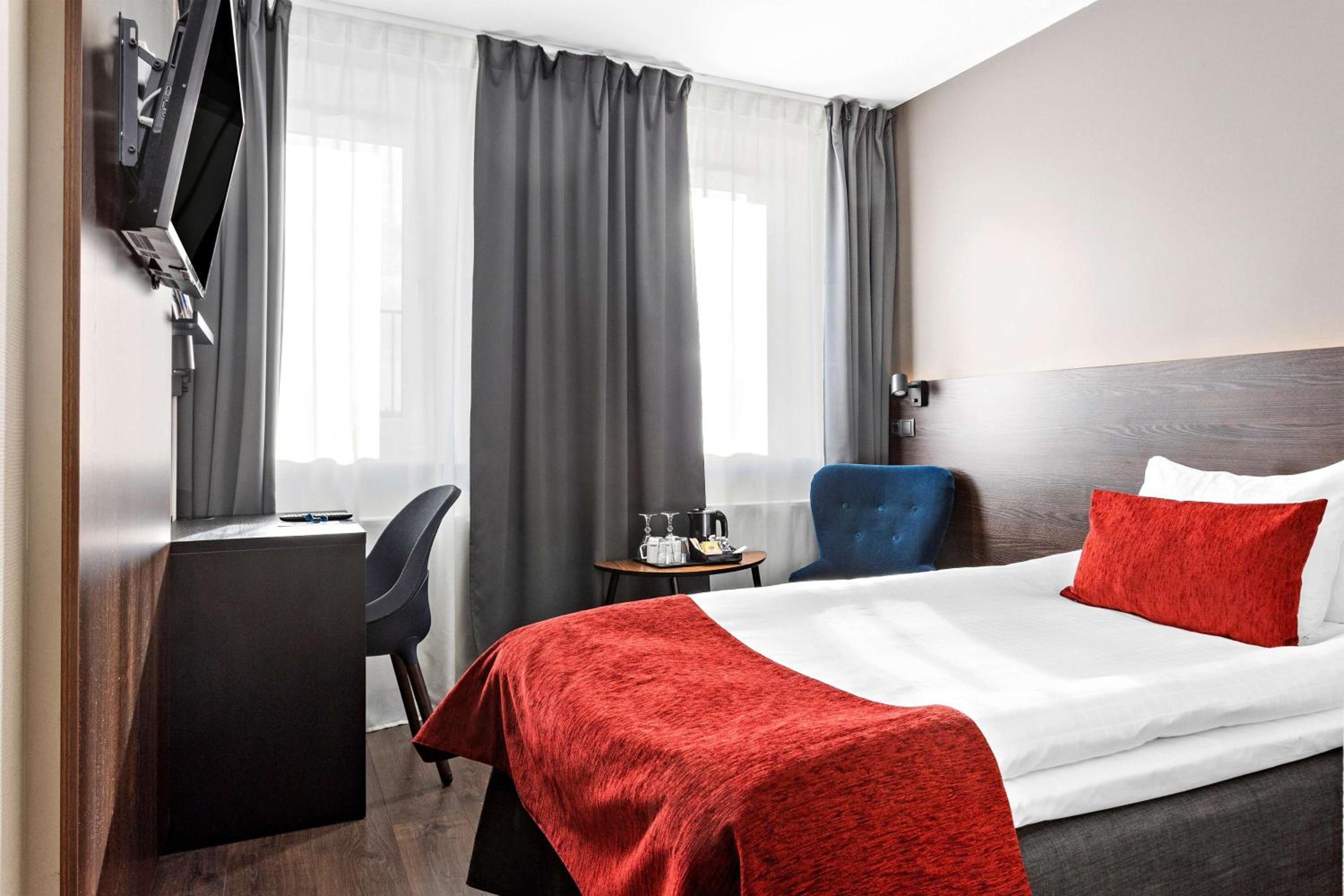 Economy Double Room photo 2
