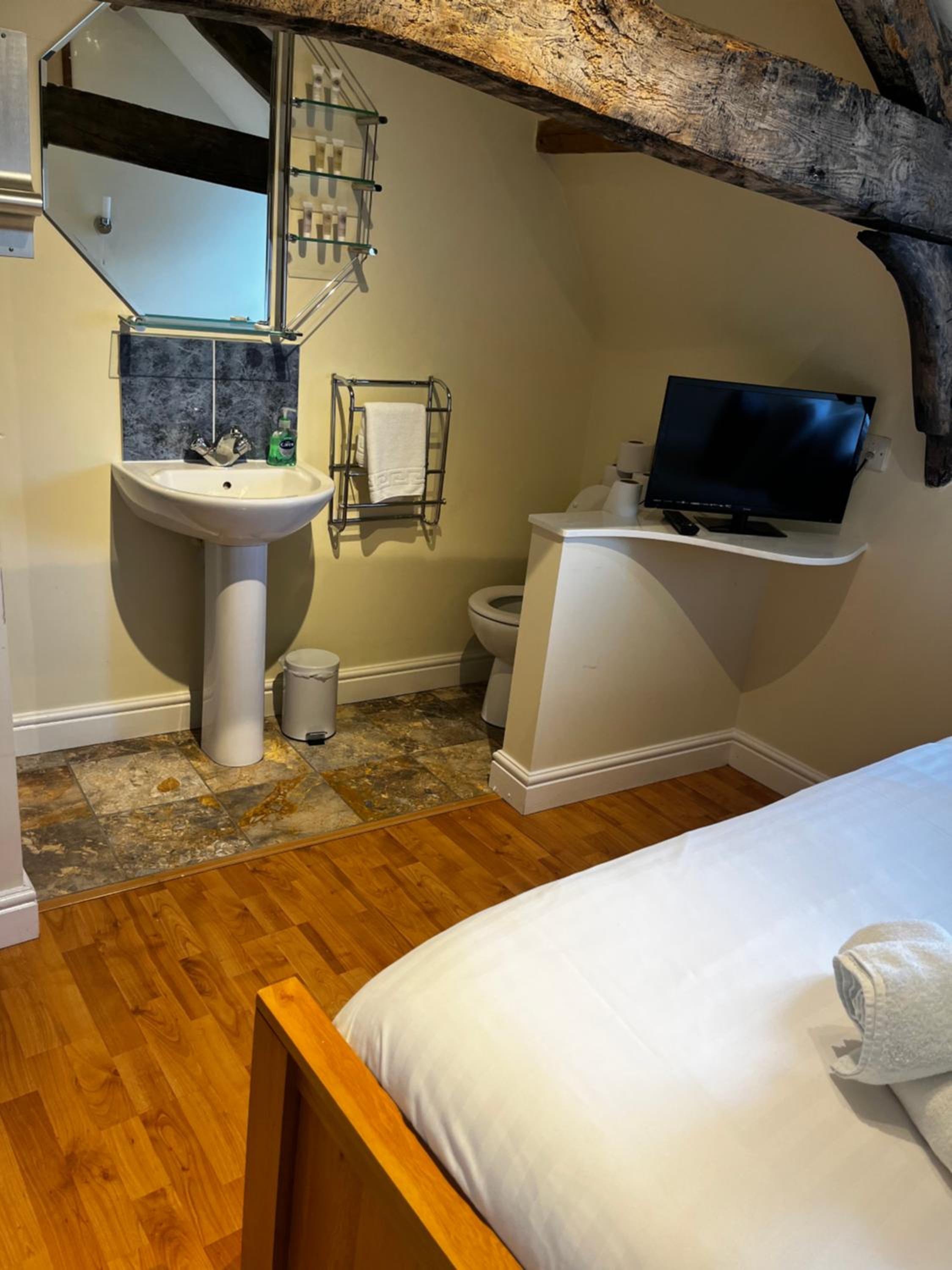 Deluxe Single Room photo 3