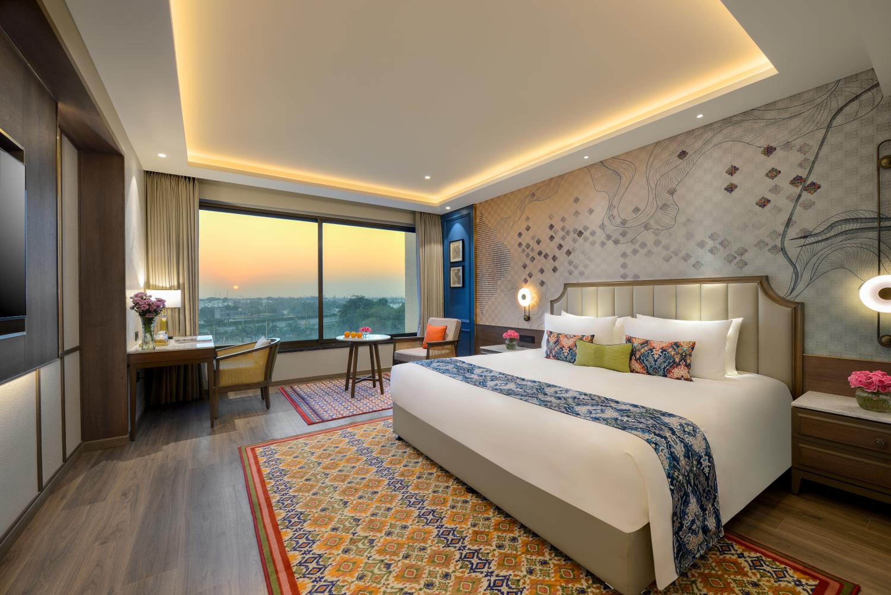 Deluxe King Bed Room