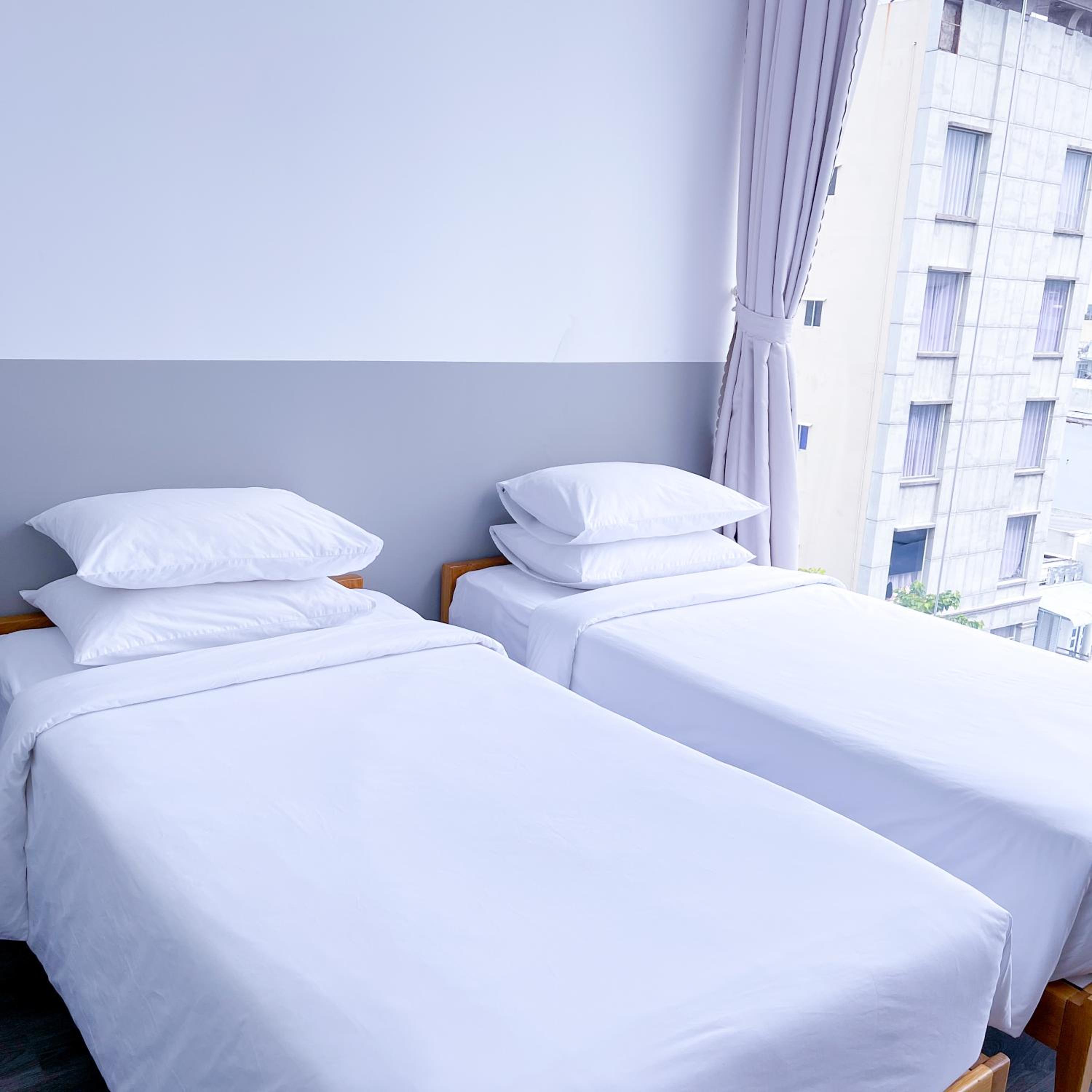 Superior Twin Room - Photo 4
