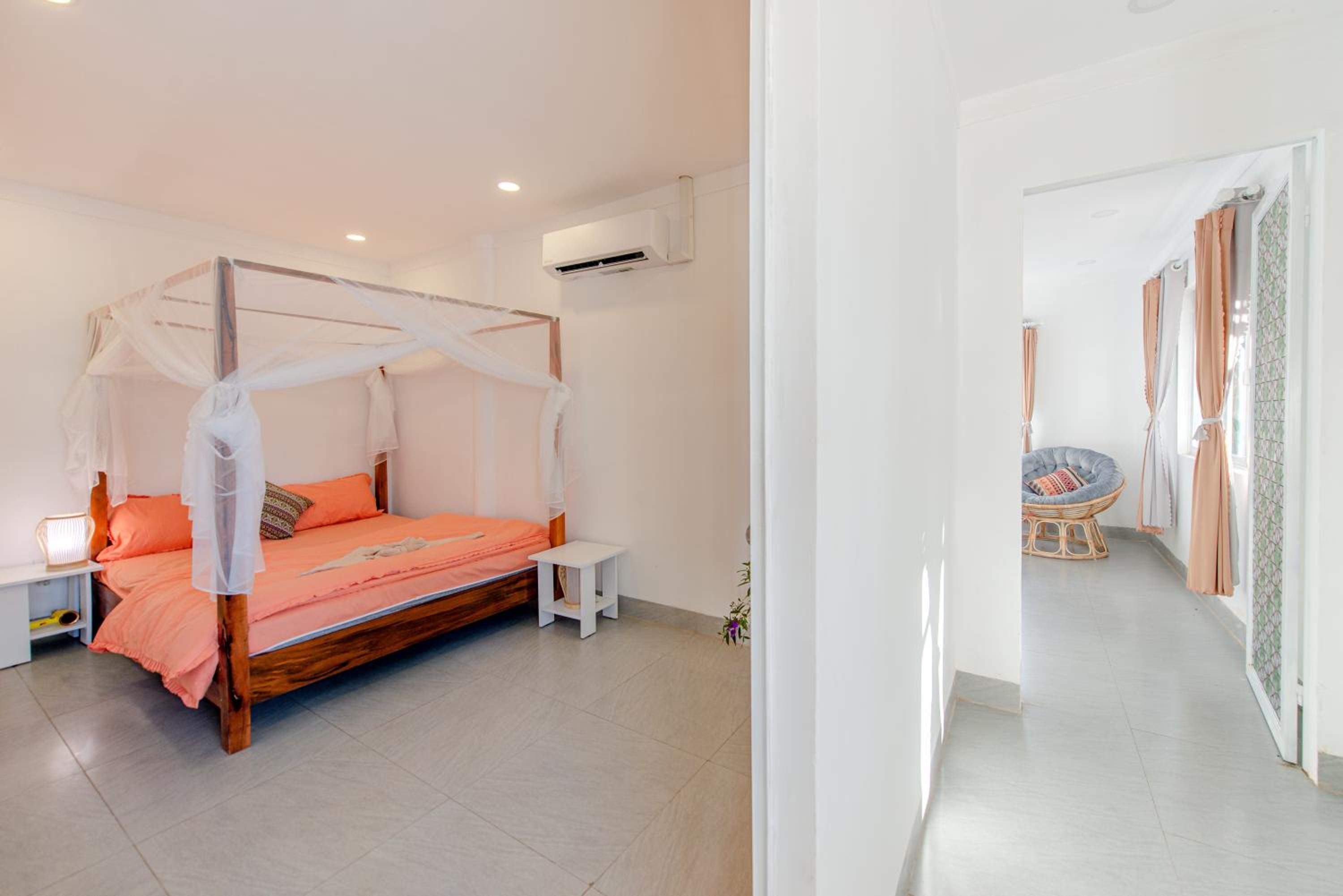 Three-Bedroom Suite photo 2