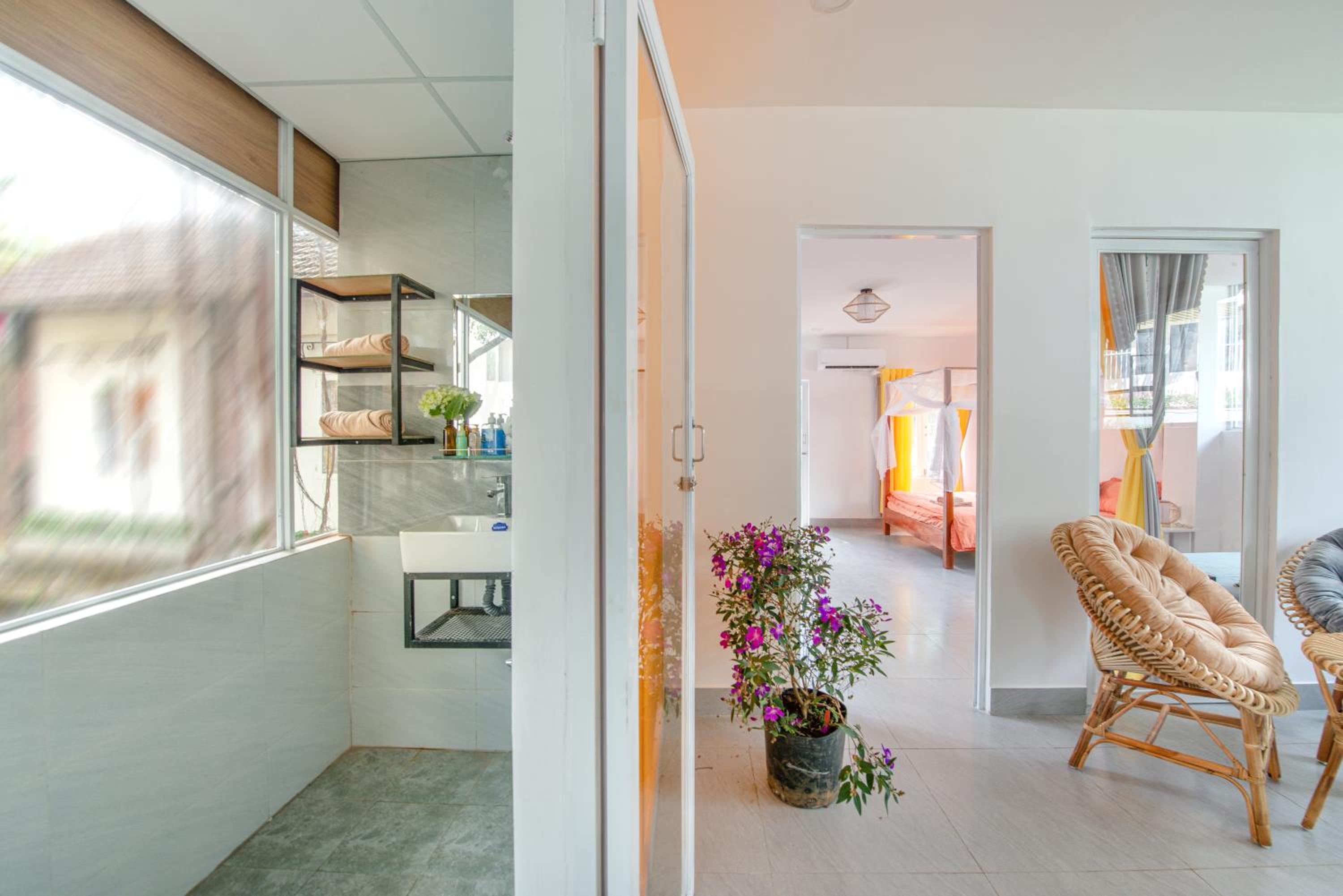 King Suite with Spa Bath photo 2