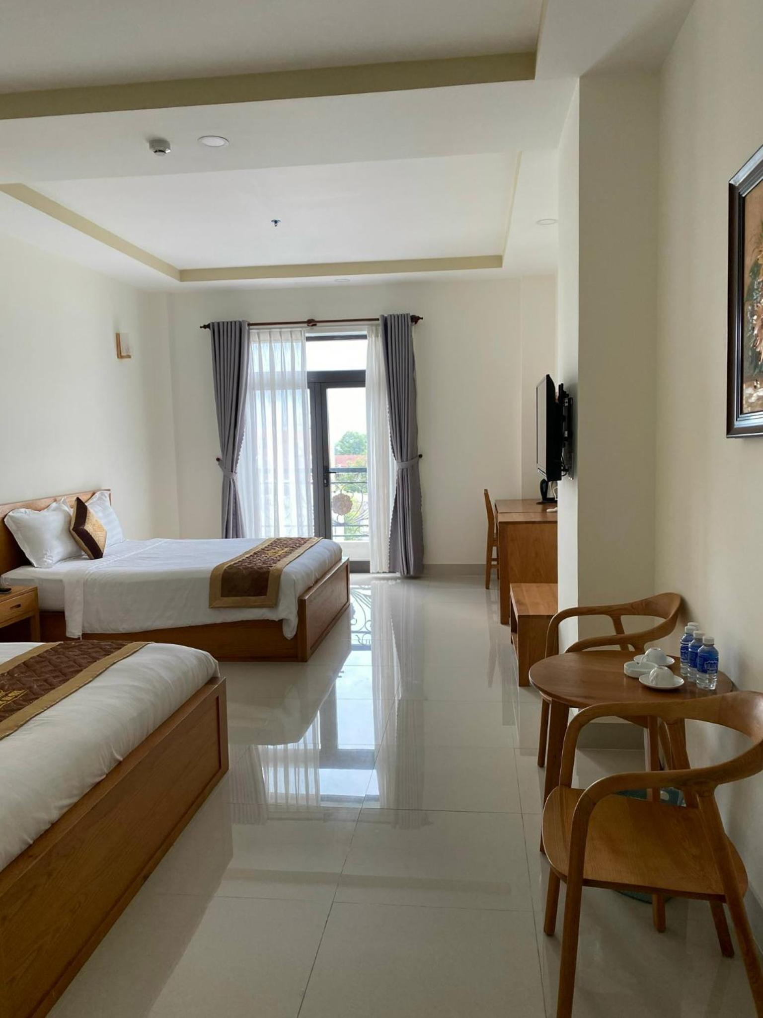Quadruple Room with Balcony photo 1