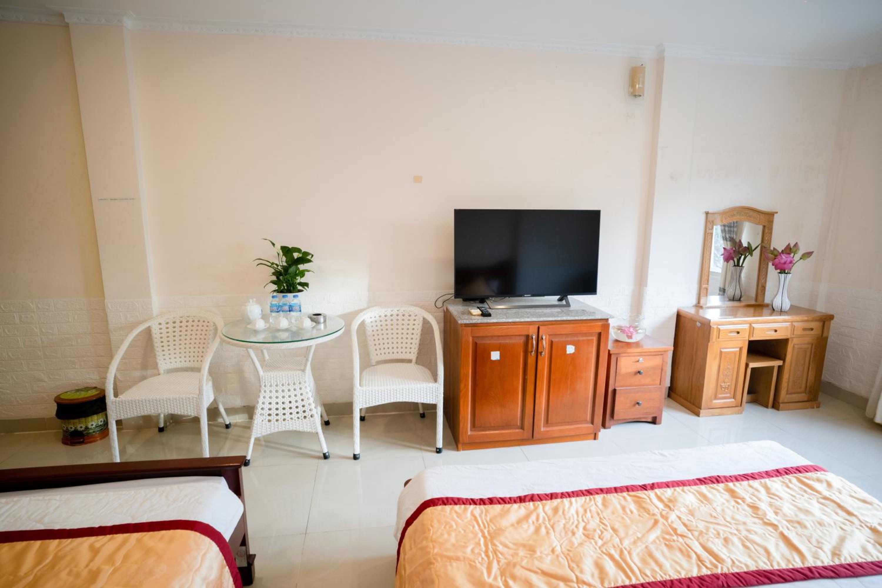 Triple Room with Bath