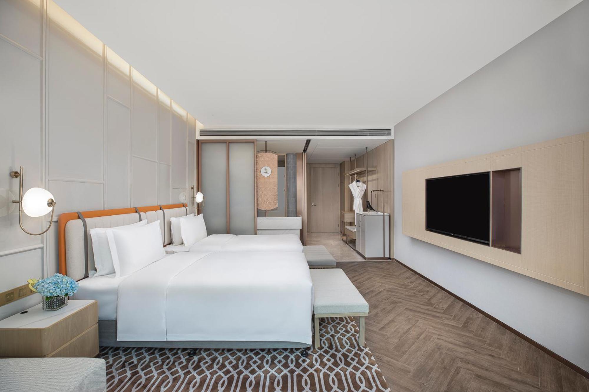 Standard Twin Room - Photo 1