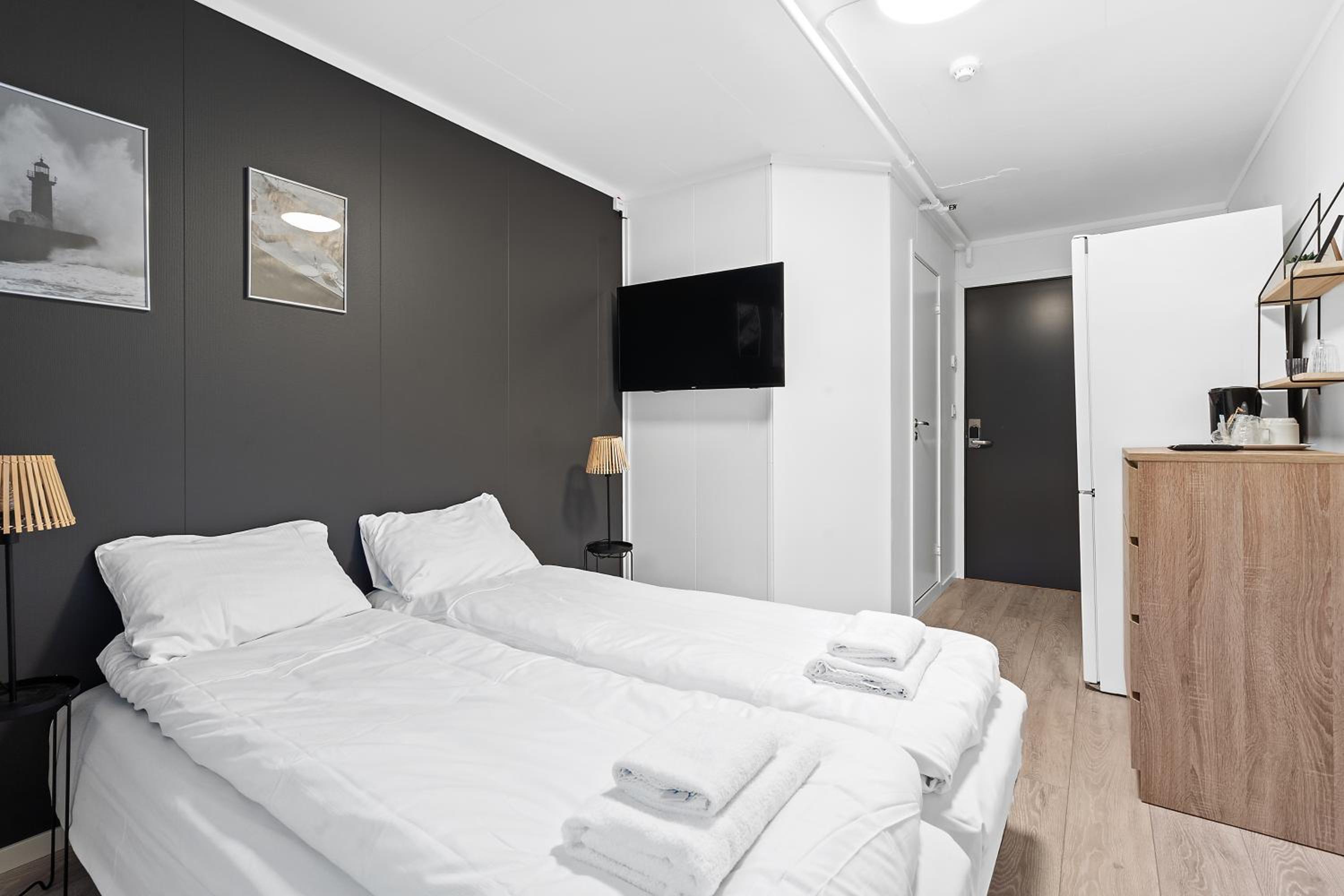 Budget Double Room - Building 2 photo 1