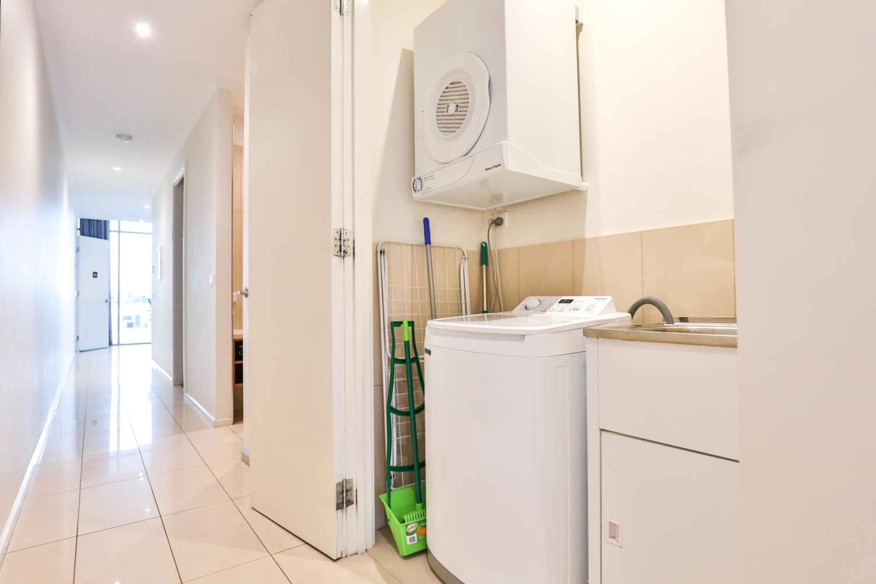 Two-Bedroom Apartment - Photo 23
