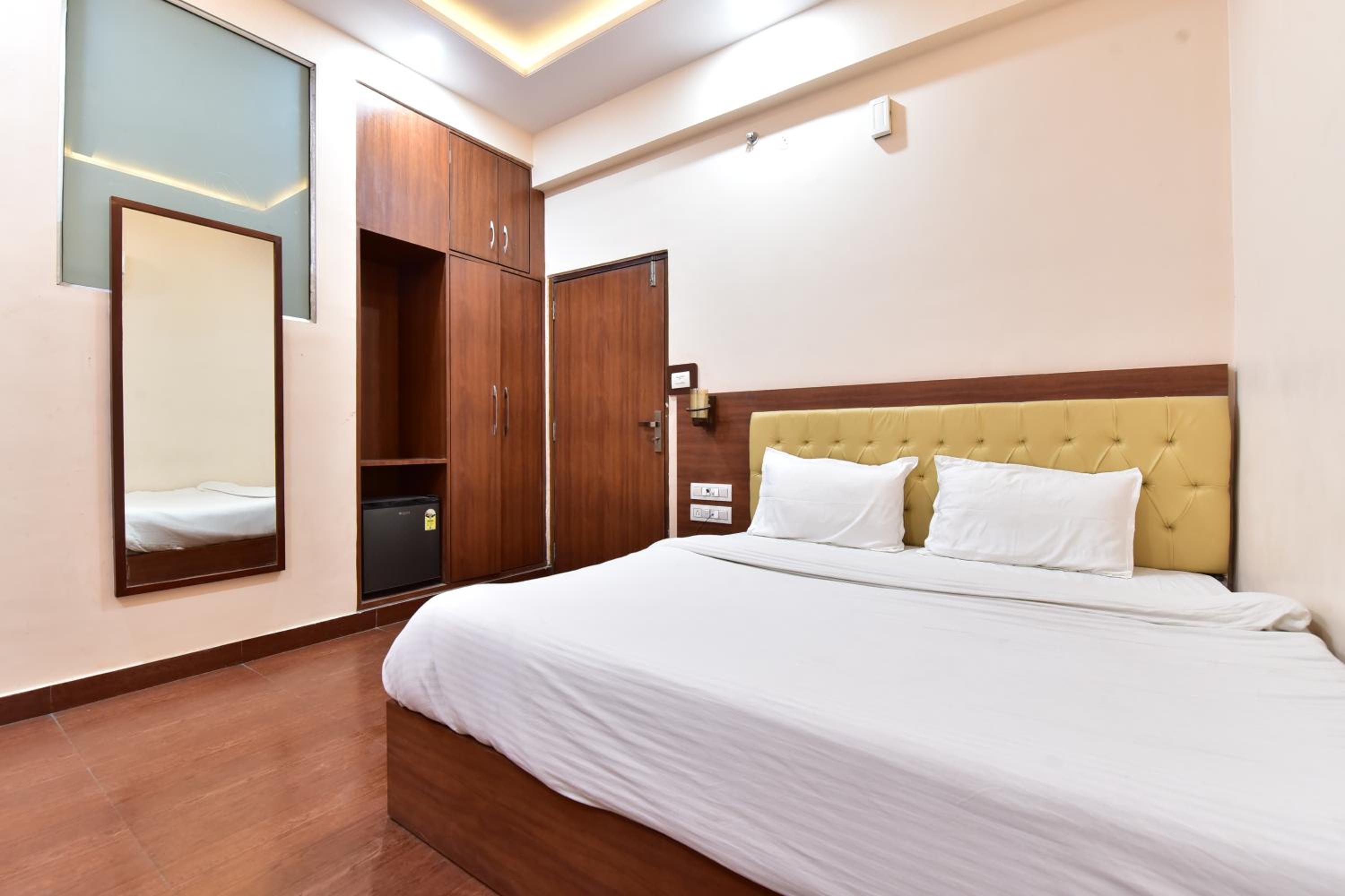 Deluxe Double Room - Photo 3