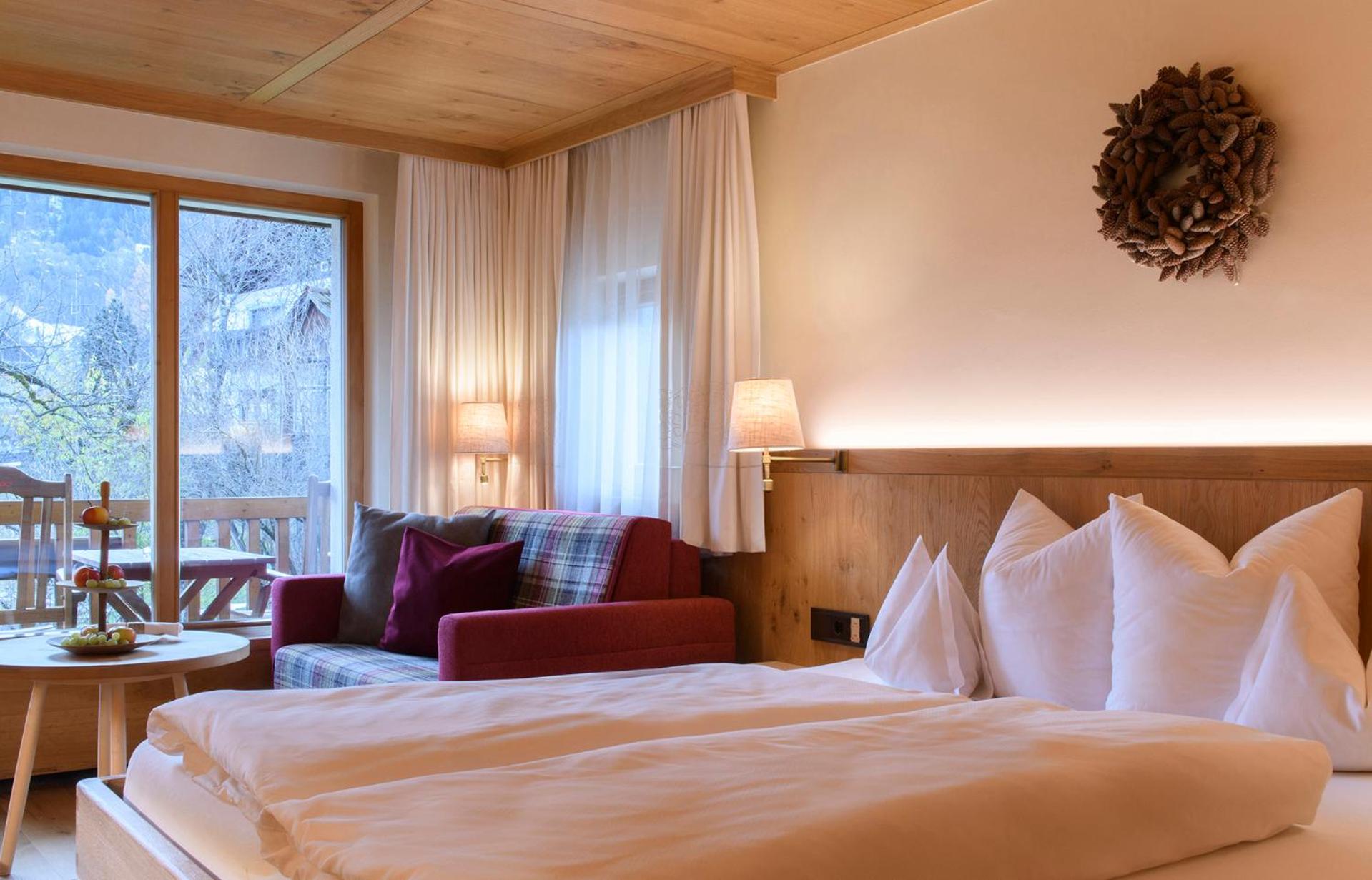Double Room with Garden View - Photo 3
