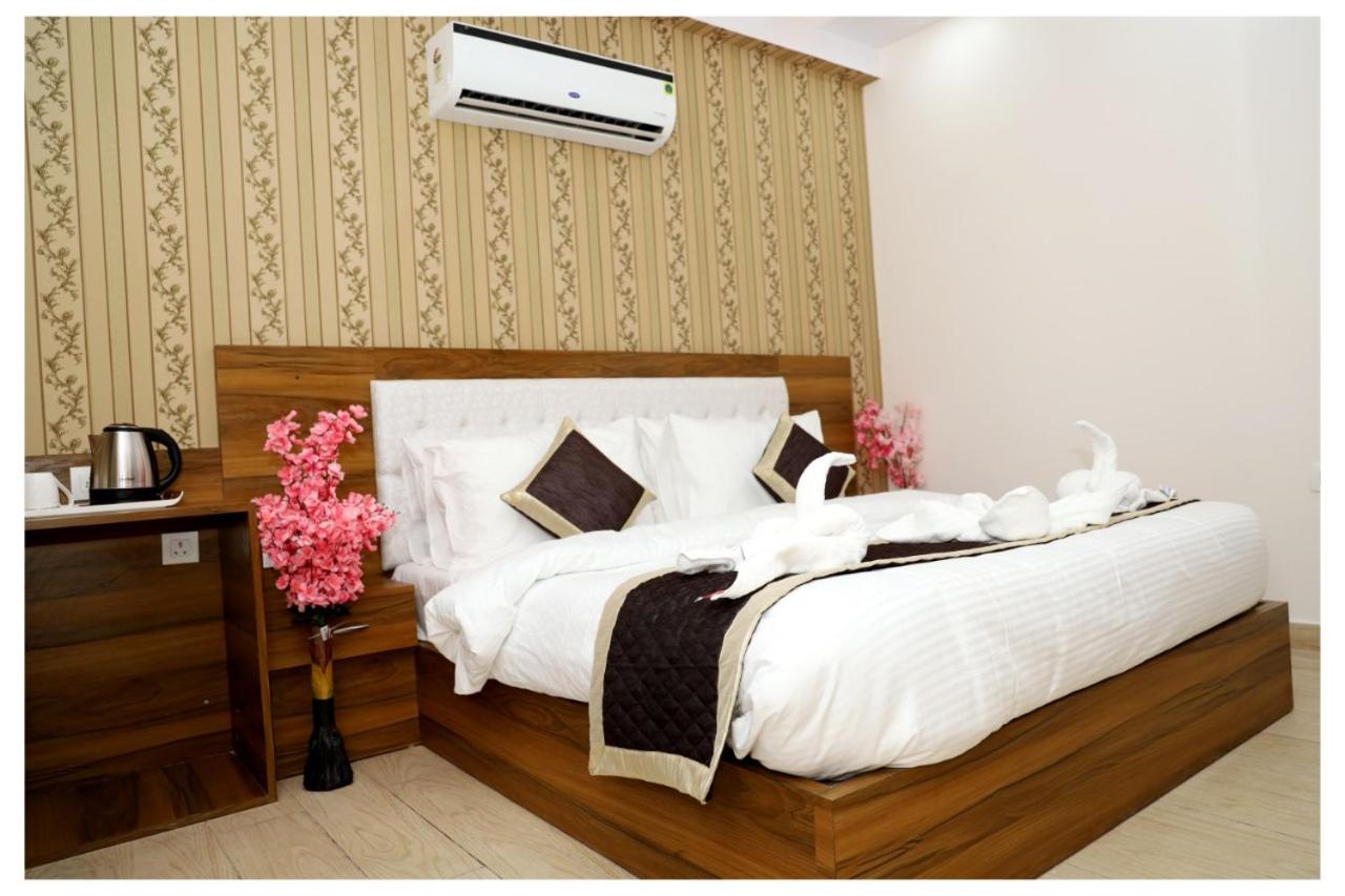 Superior Double Room - Photo 8