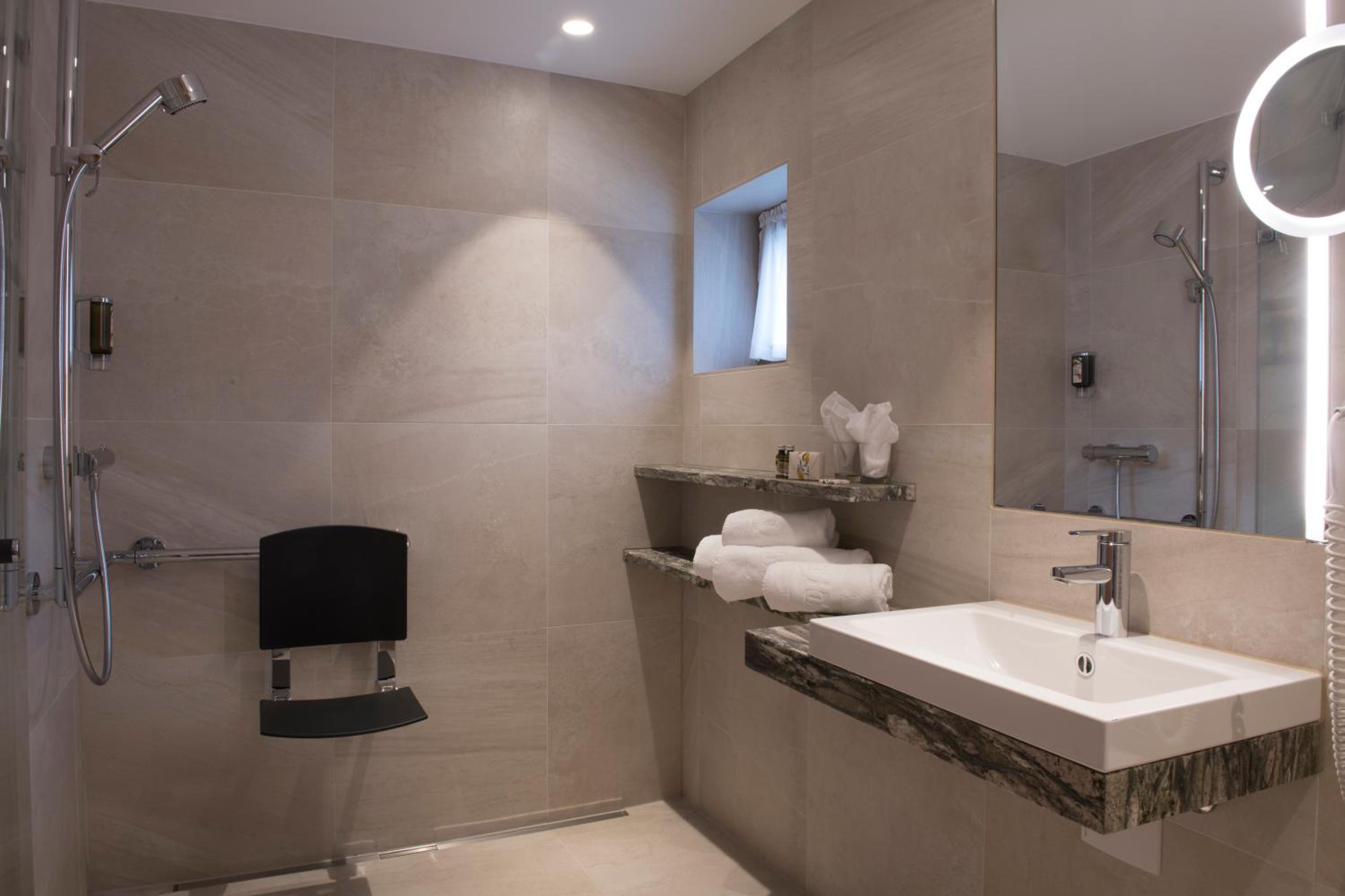 Double Room with Garden View - Photo 2