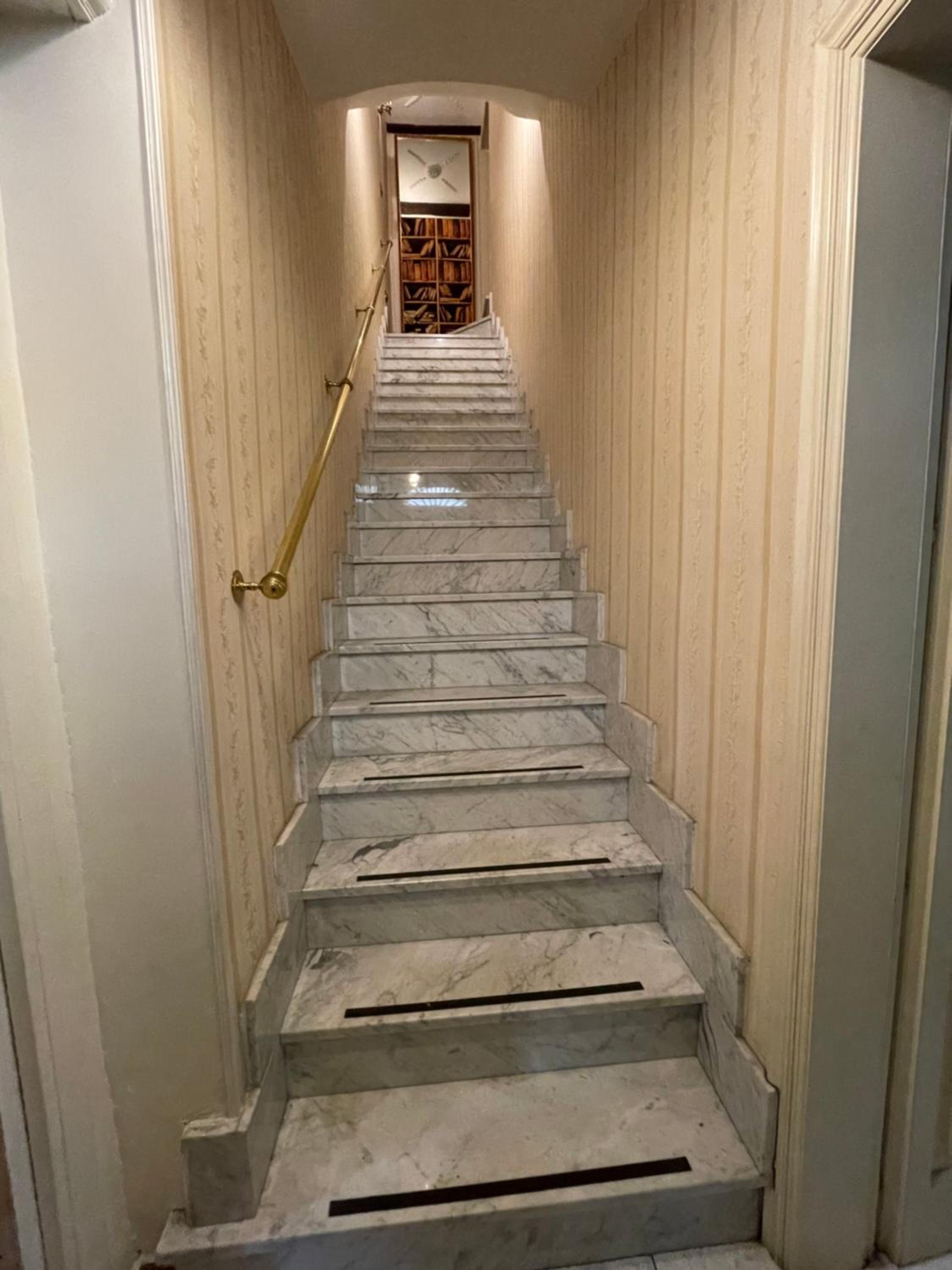 Double Room - Photo 6