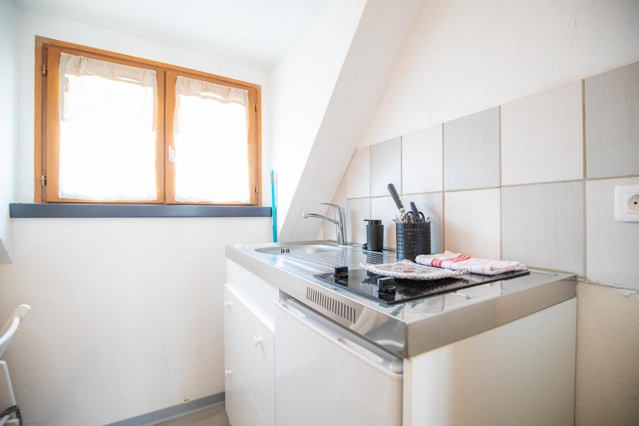 Studio Apartment photo 1