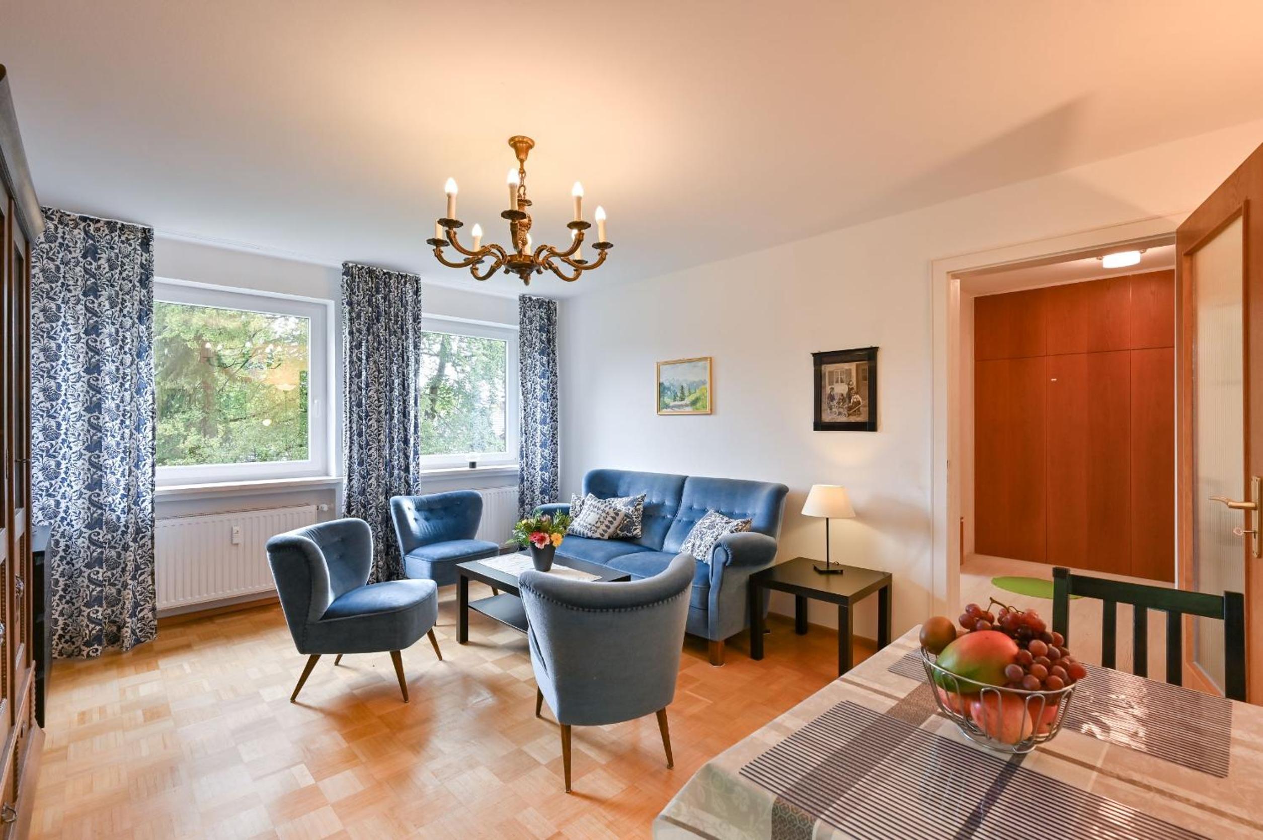 Apartment with Mountain View photo 1