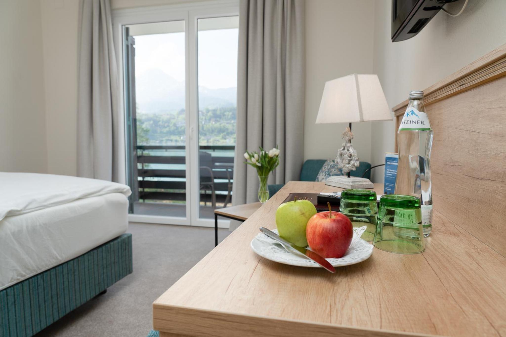 Superior Double Room with Balcony - Photo 5