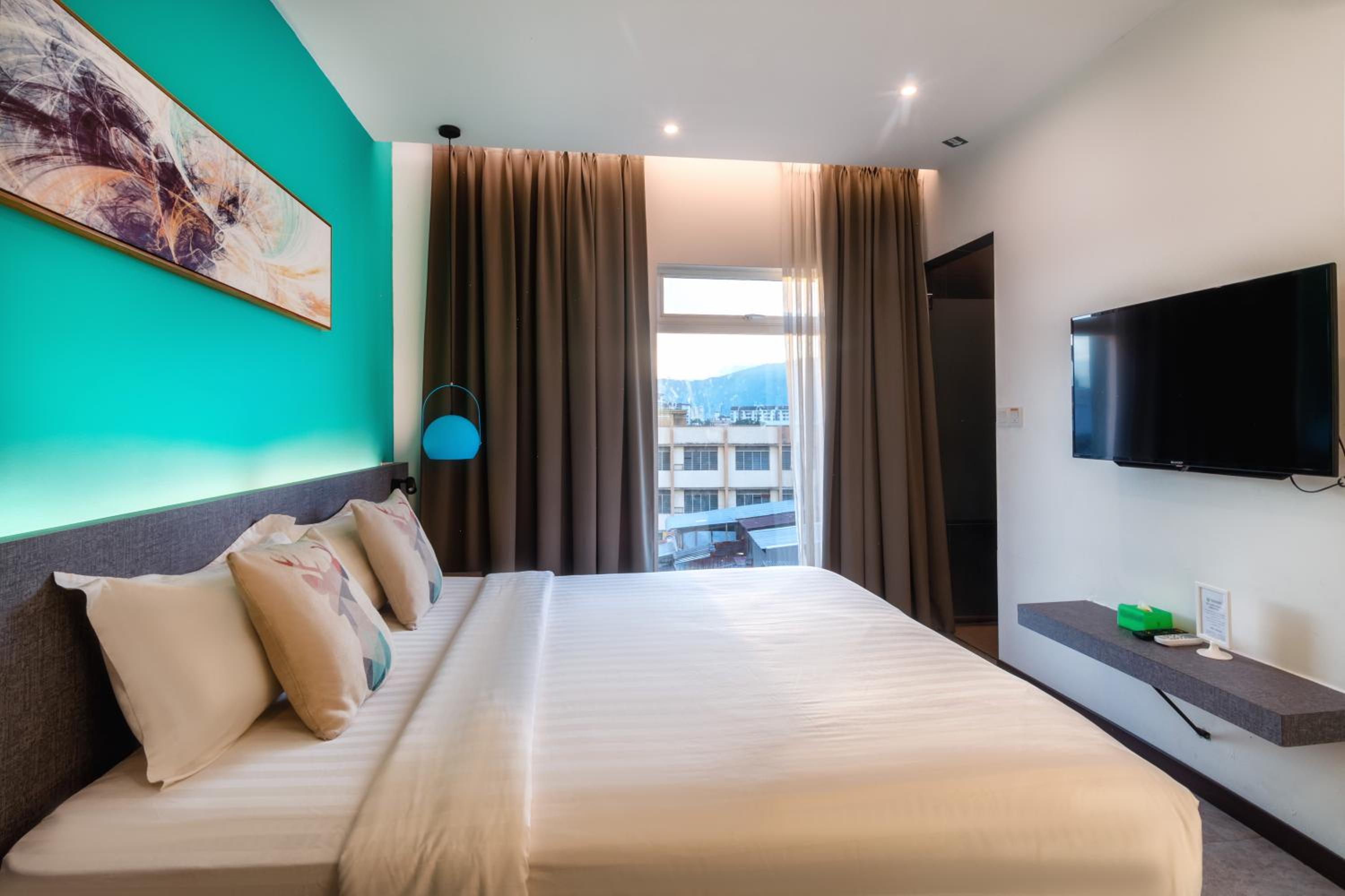 Superior King Room - Photo 4