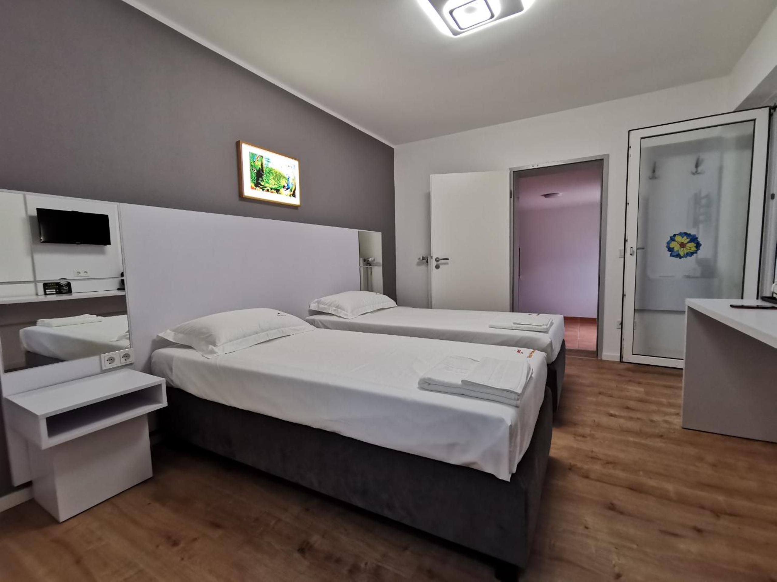 One-Bedroom Apartment with Garden View