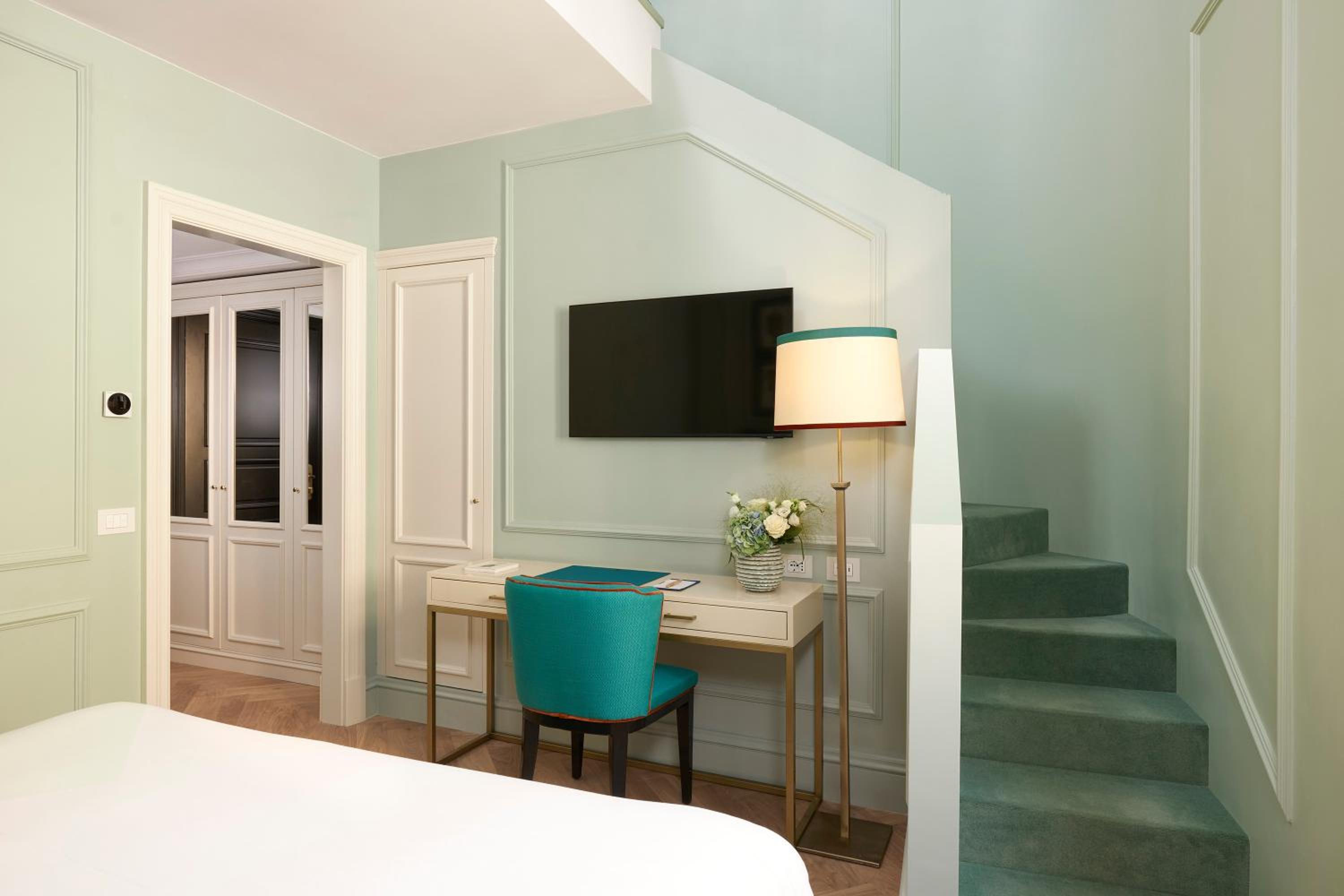 Loft Suite thumbnail 5