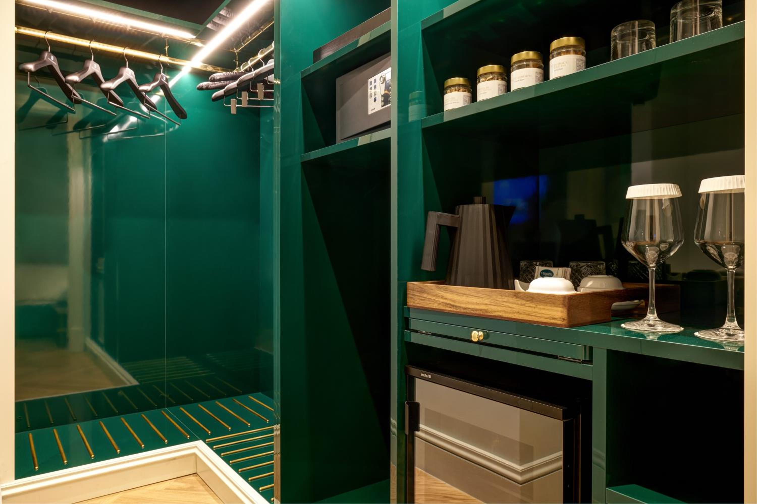 Luxury Apartment