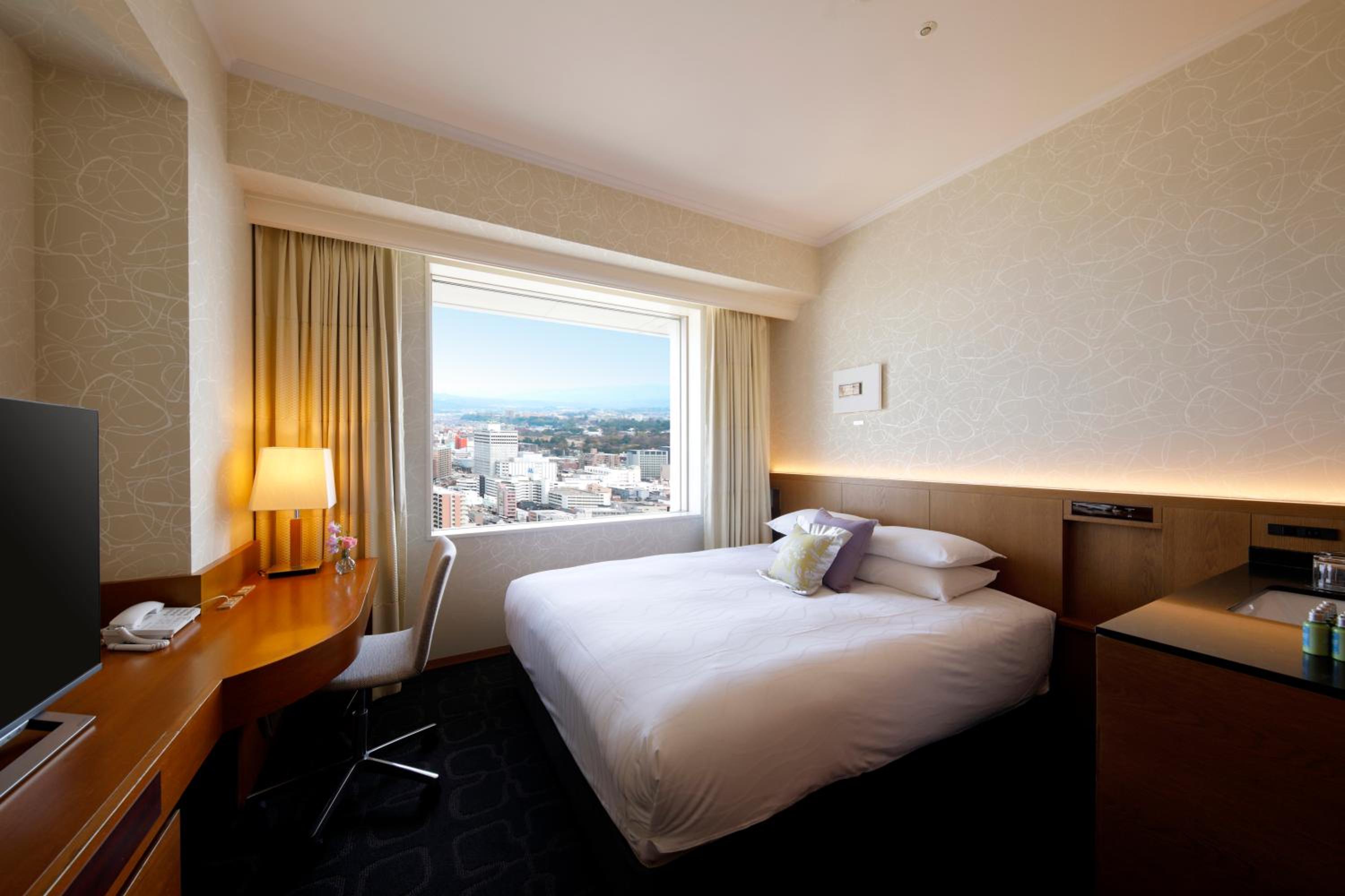 Luxury Floor Double Room - Non-Smoking - Photo 1