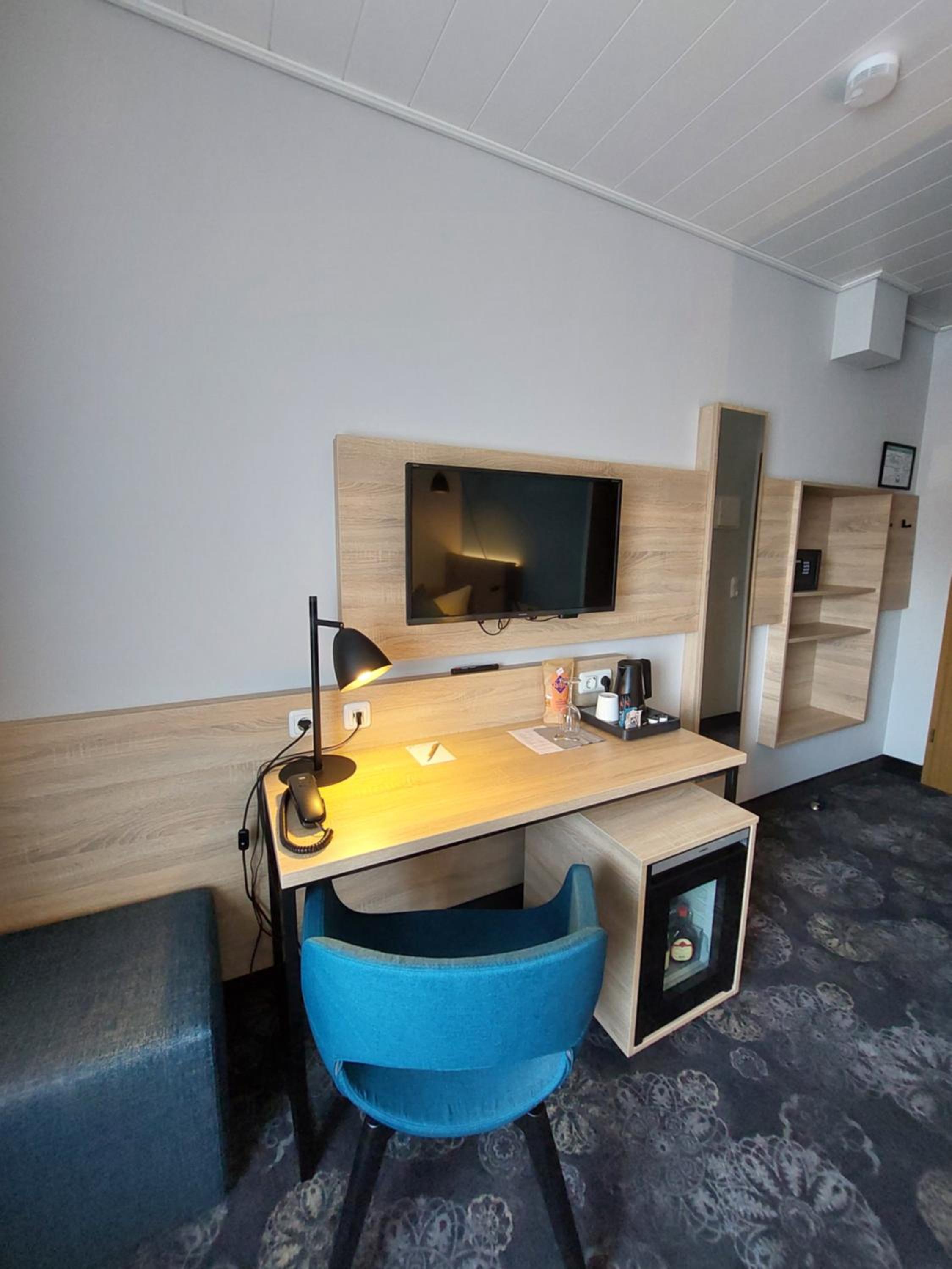 Single Room photo 2