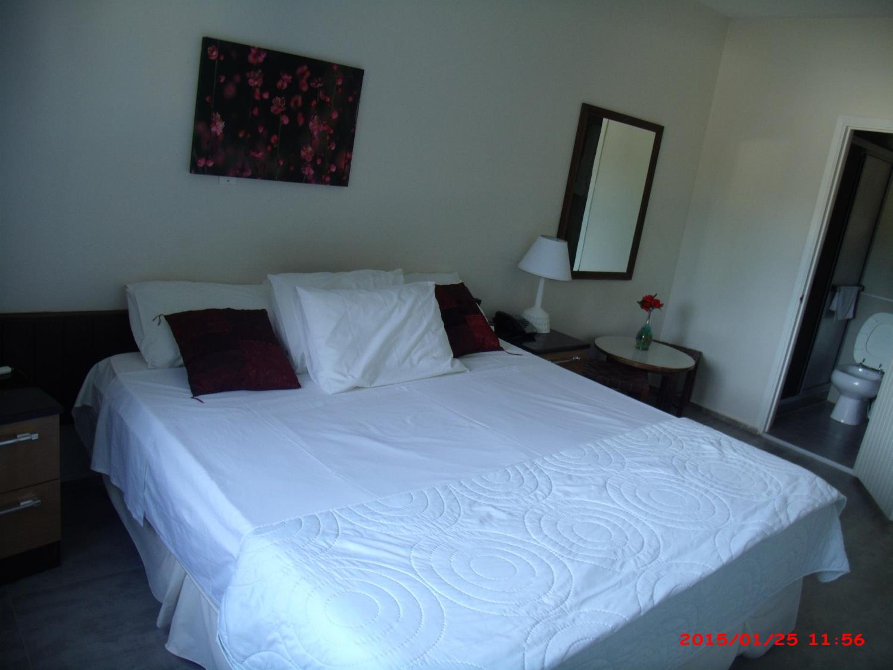 Basic Double Room photo 2