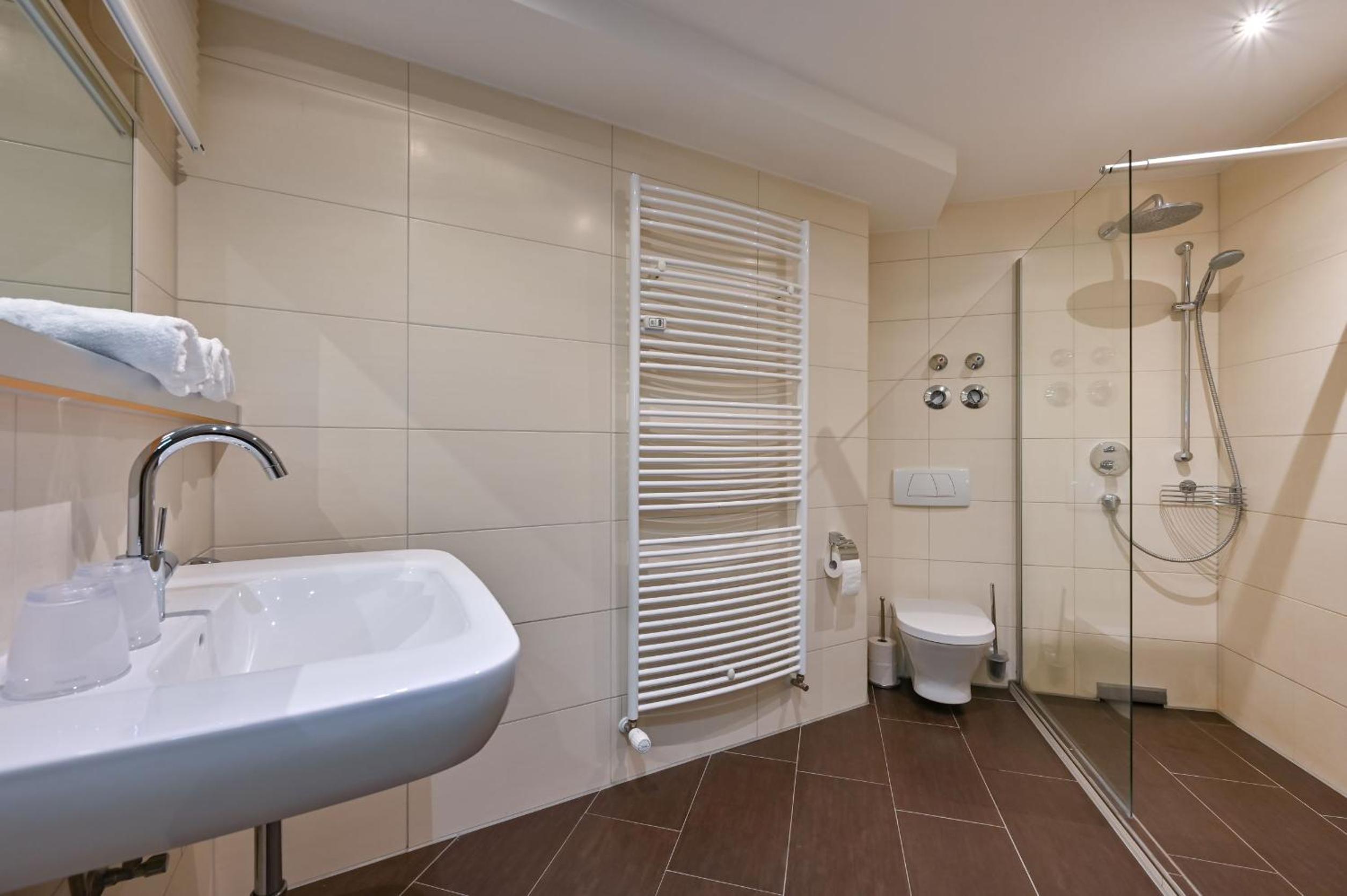 Apartment with Mountain View photo 2