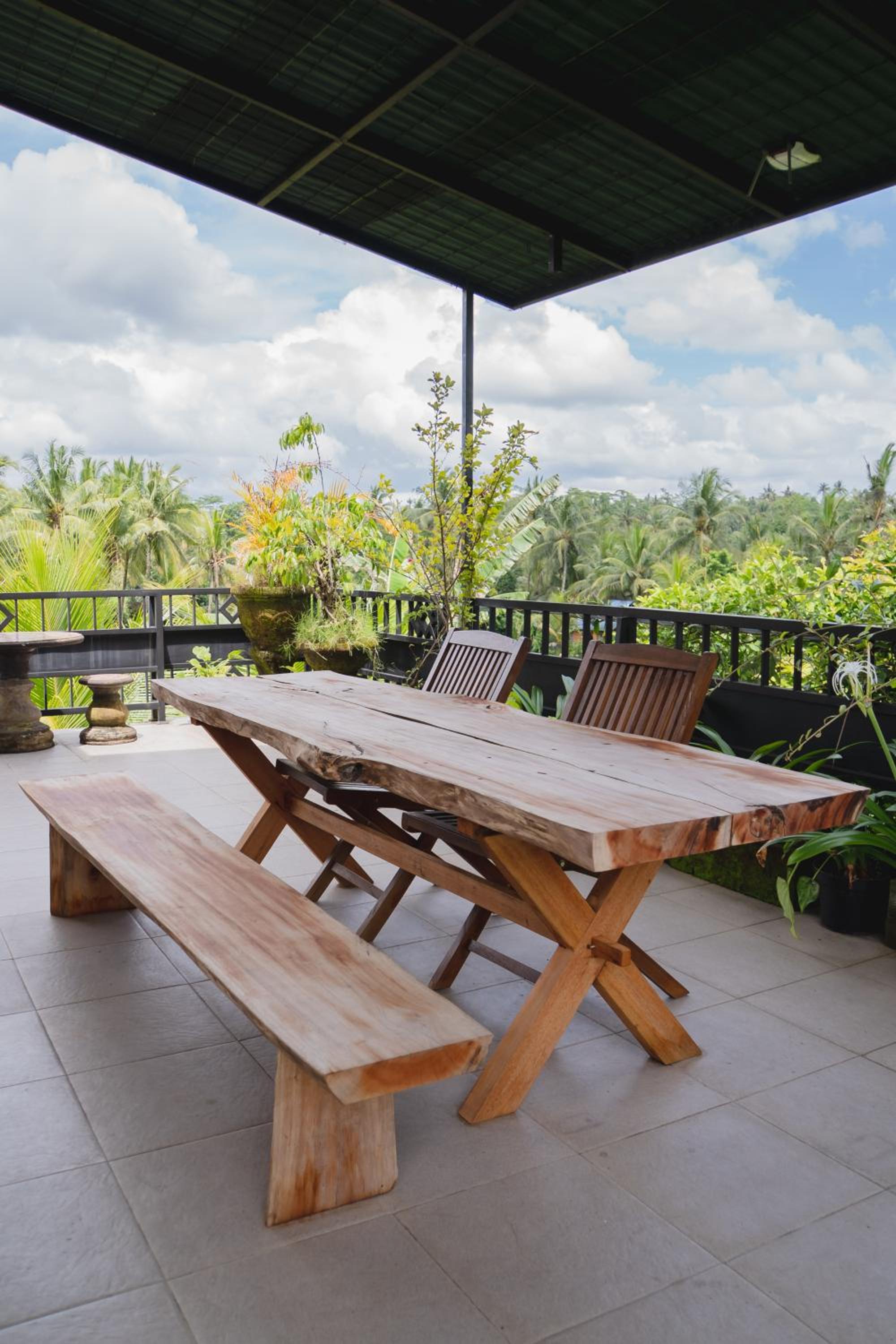 Deluxe Double Room with Balcony - Photo 2