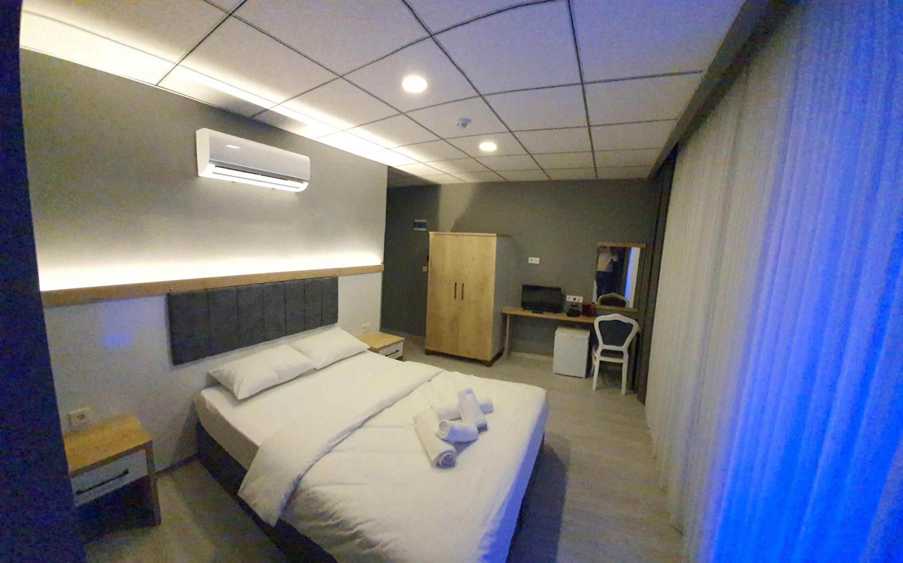 Standard Double Room photo 2