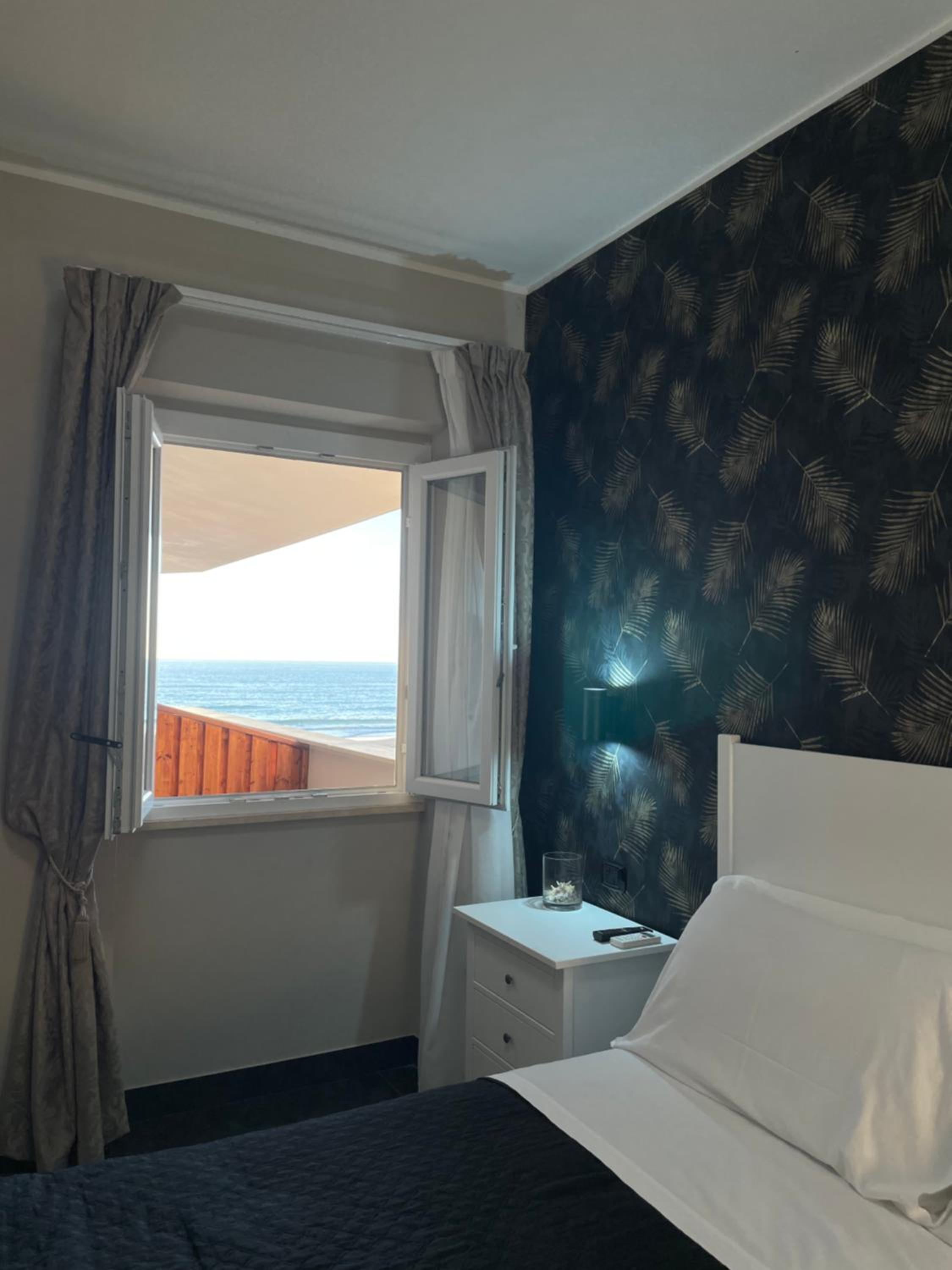 Suite with Sea View