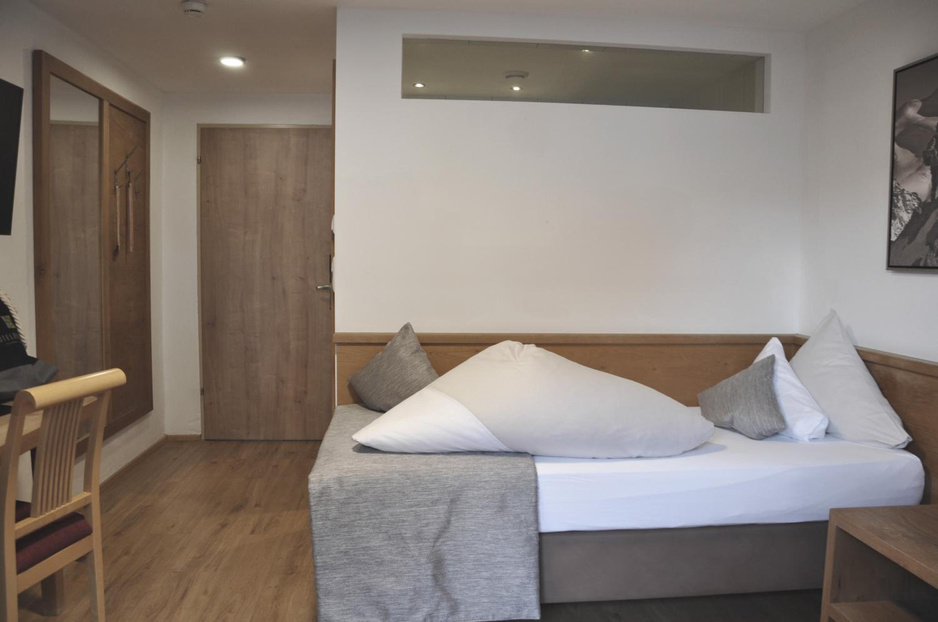 Economy Single Room photo 2