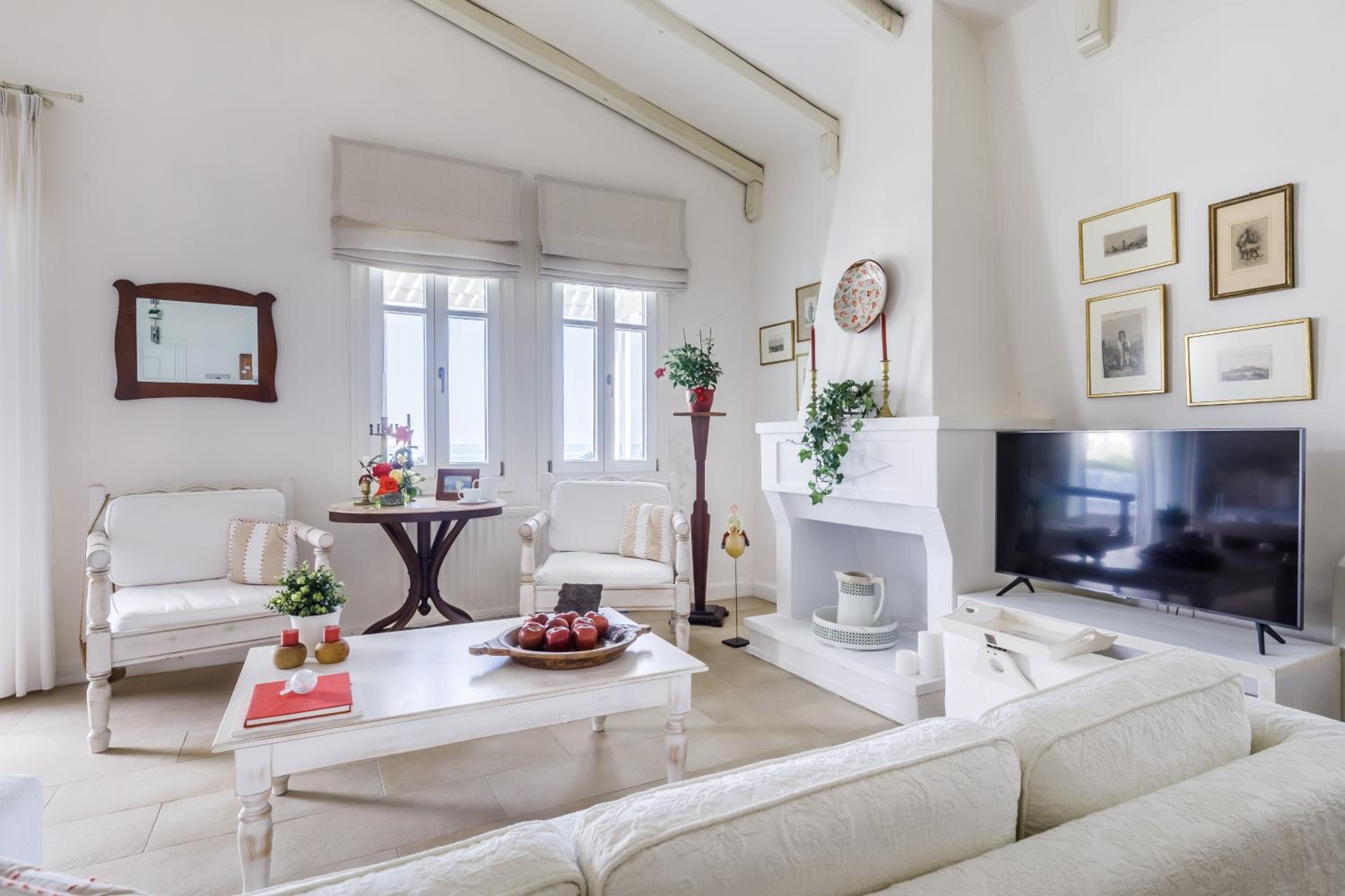 The House - Photo 30
