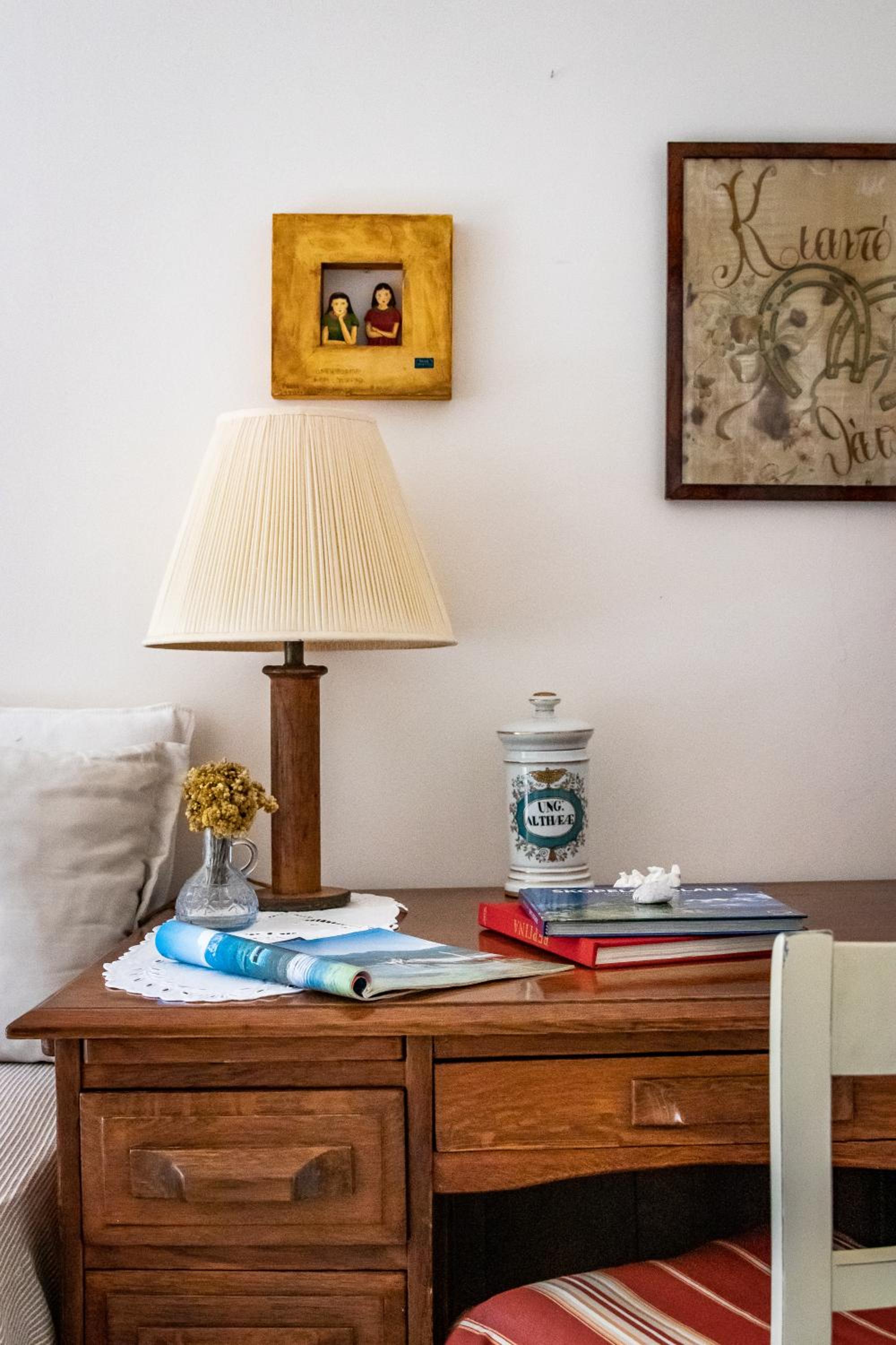The House - Photo 24