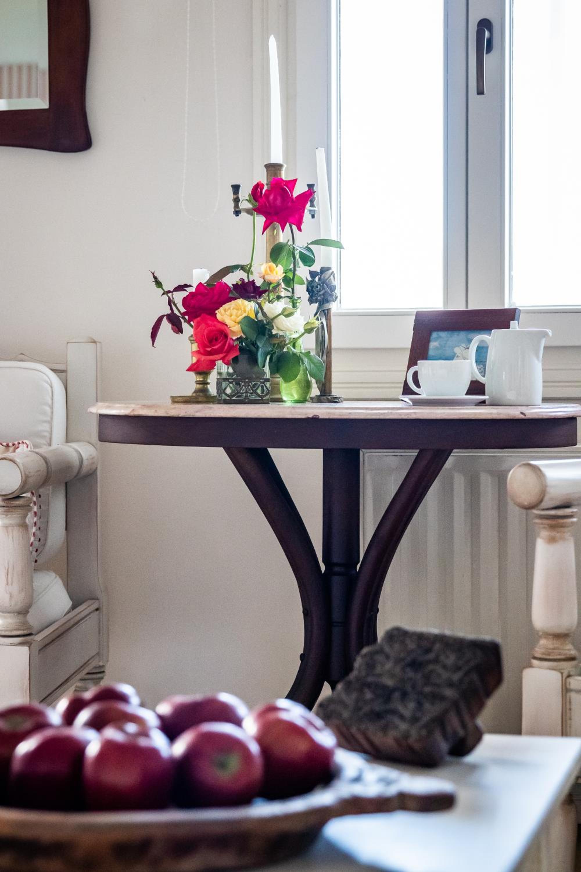 The House - Photo 23