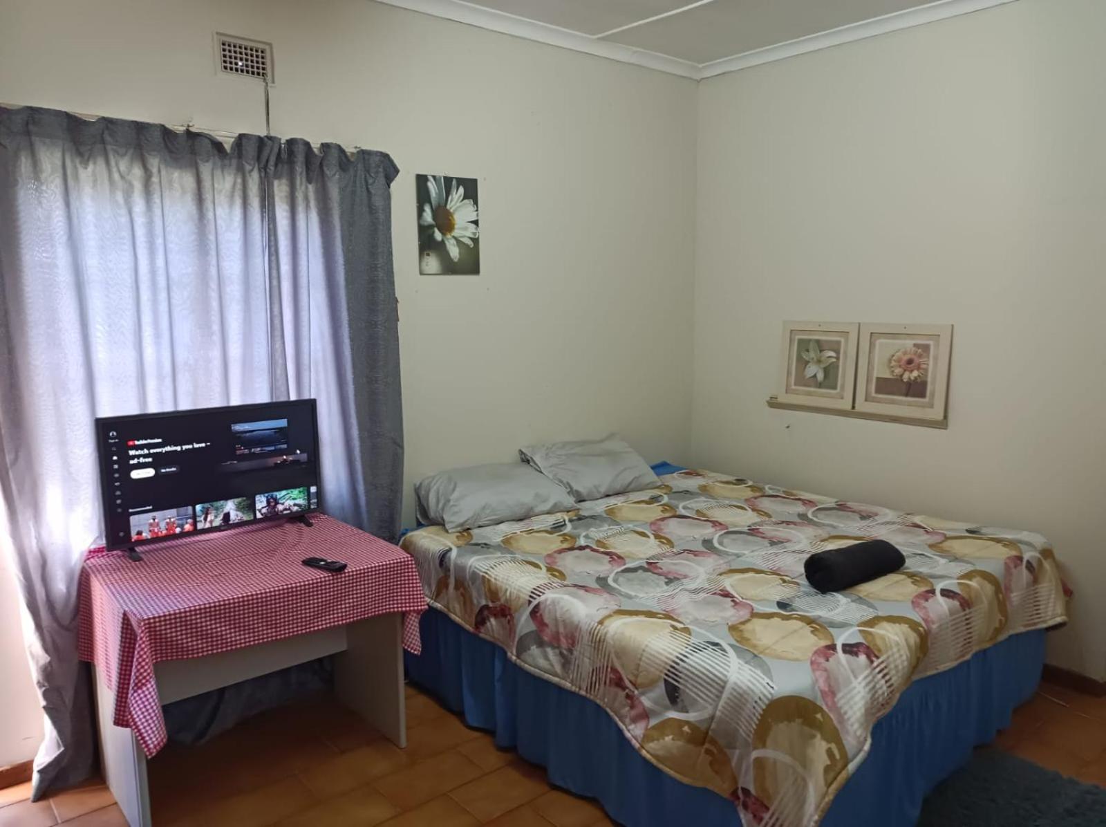 Two-Bedroom House photo 1