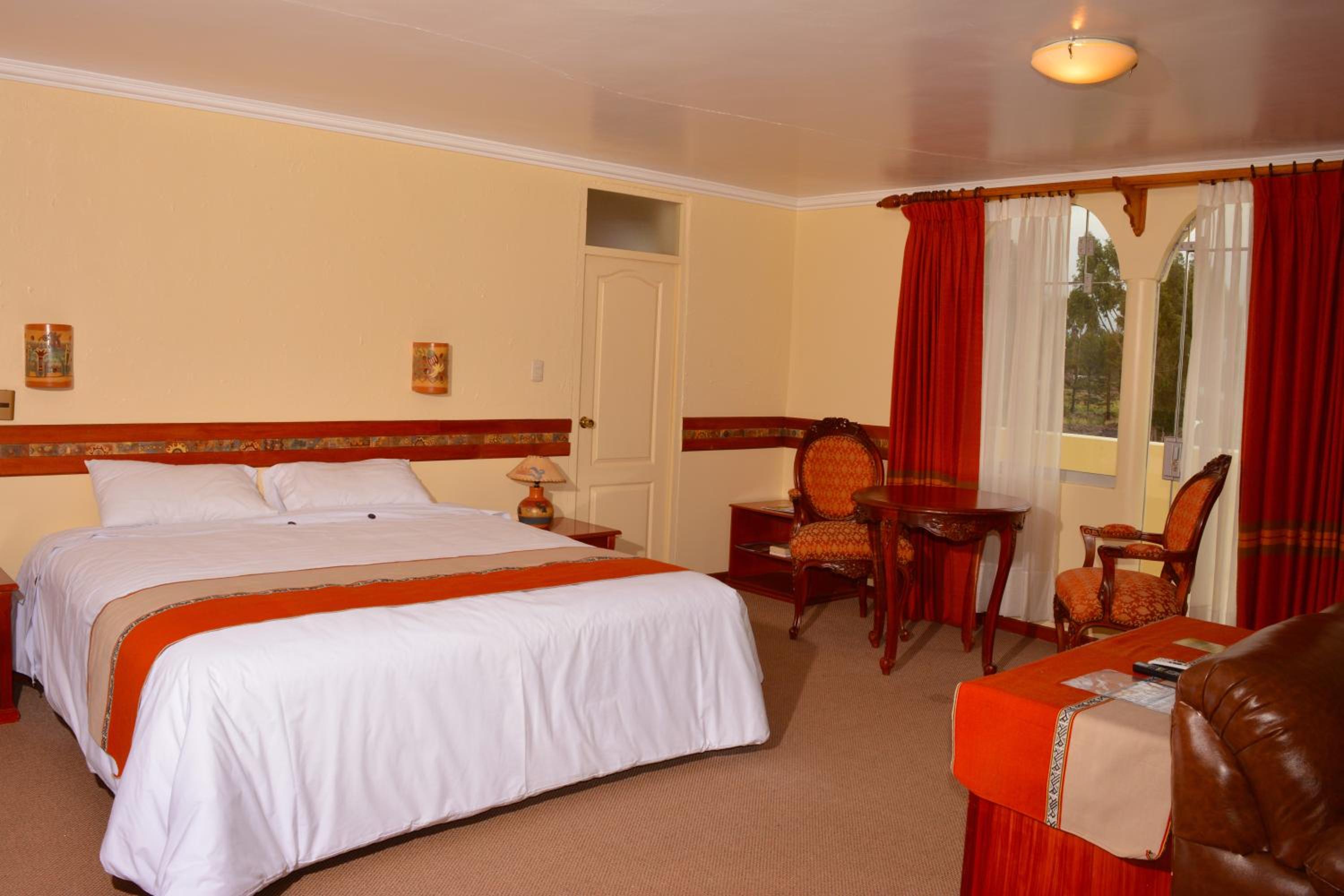 Standard Double or Twin Room - Photo 6