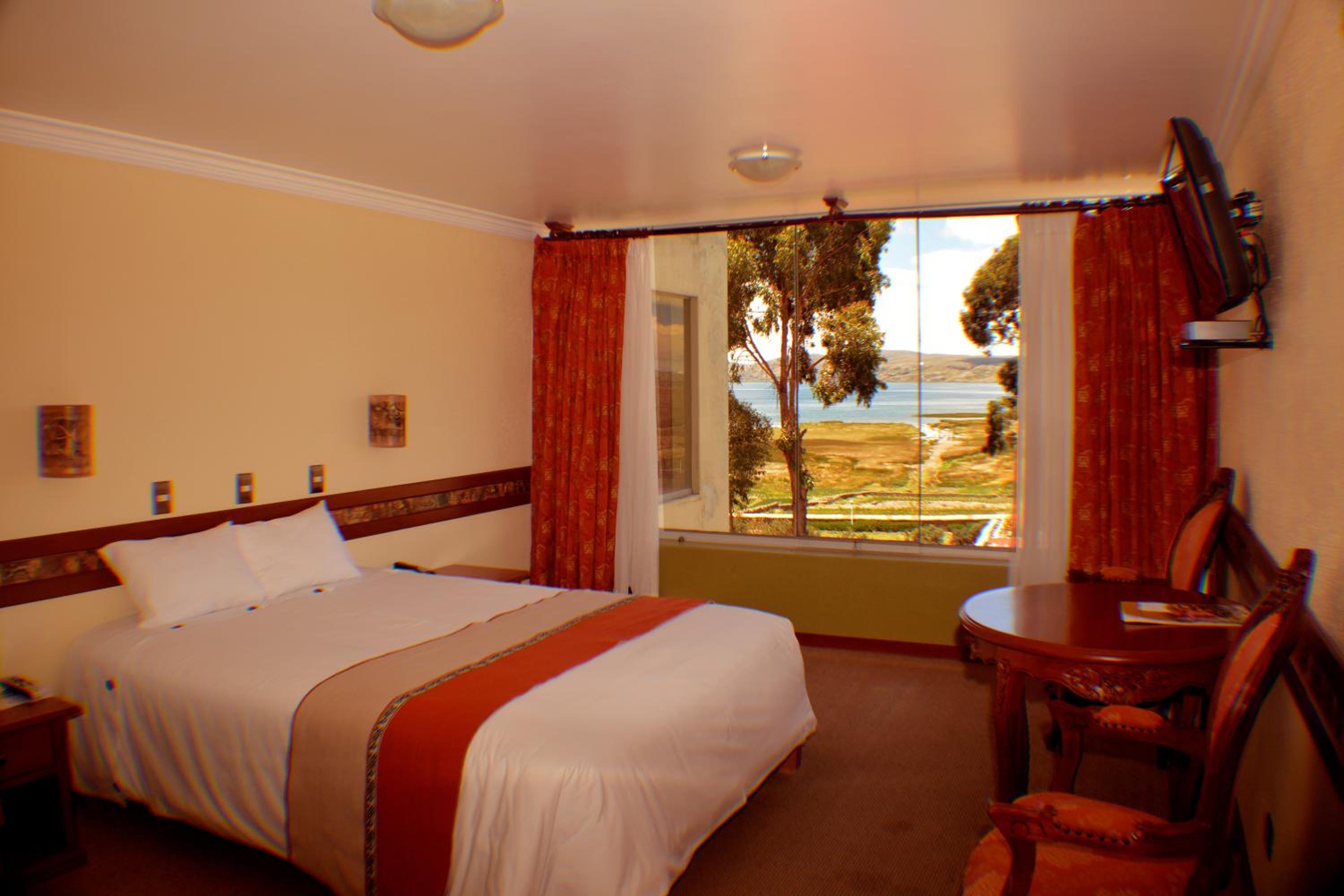 Standard Double or Twin Room - Photo 8