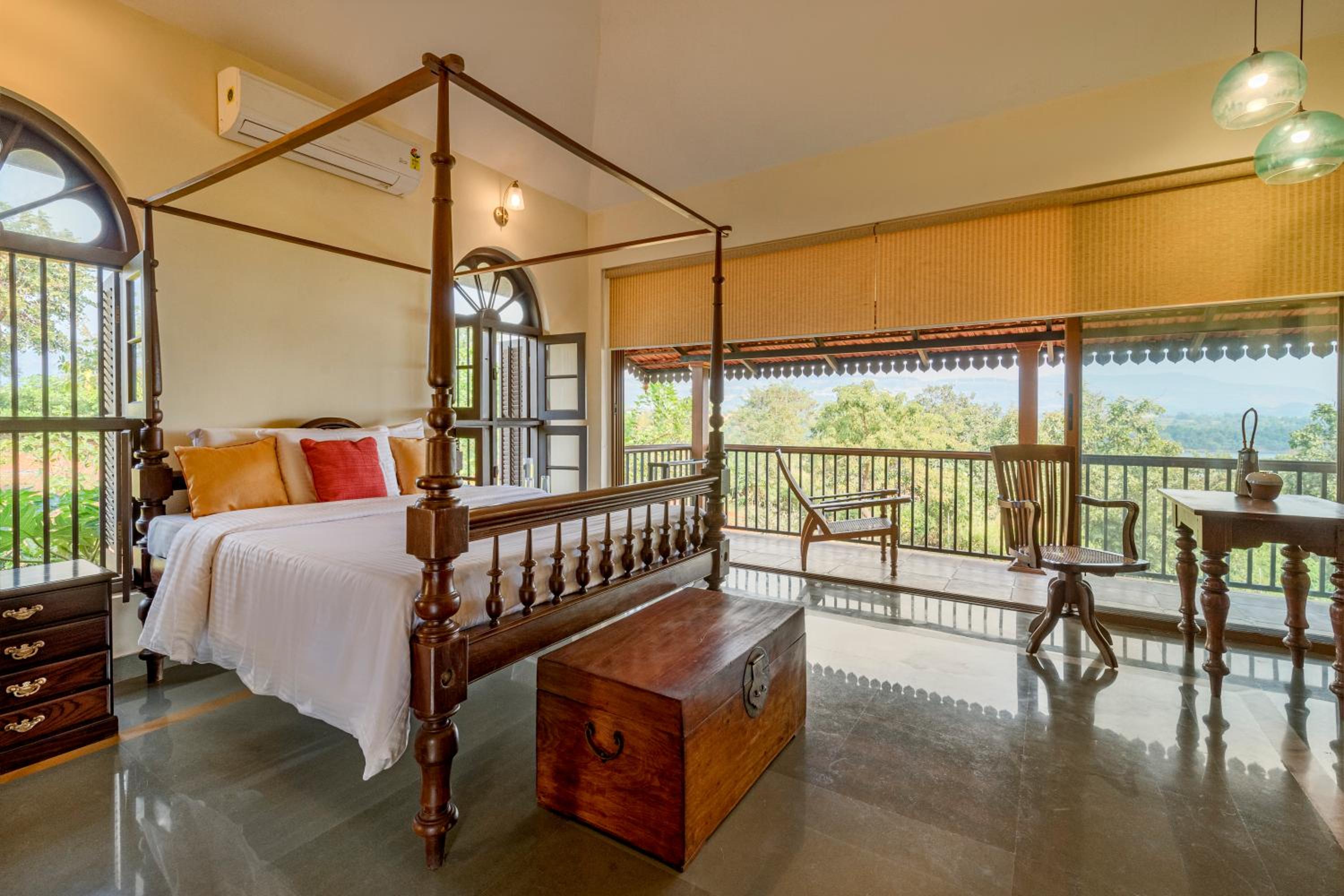 Three-Bedroom Villa photo 1