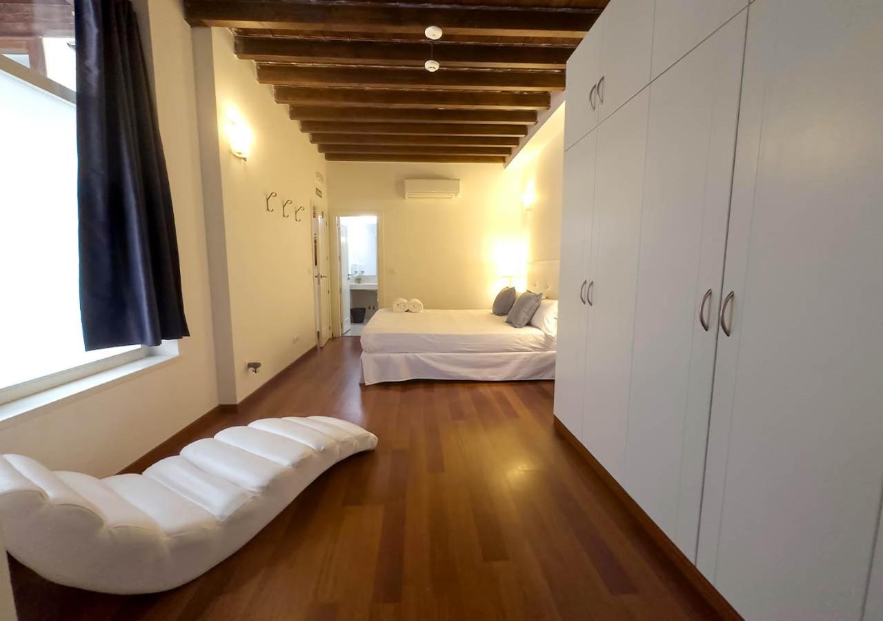 Standard Apartment photo 2