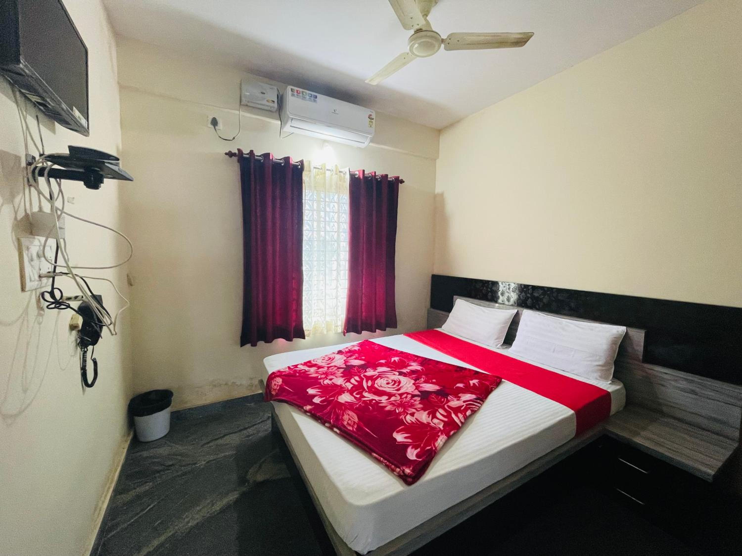Deluxe Double Room - Photo 4