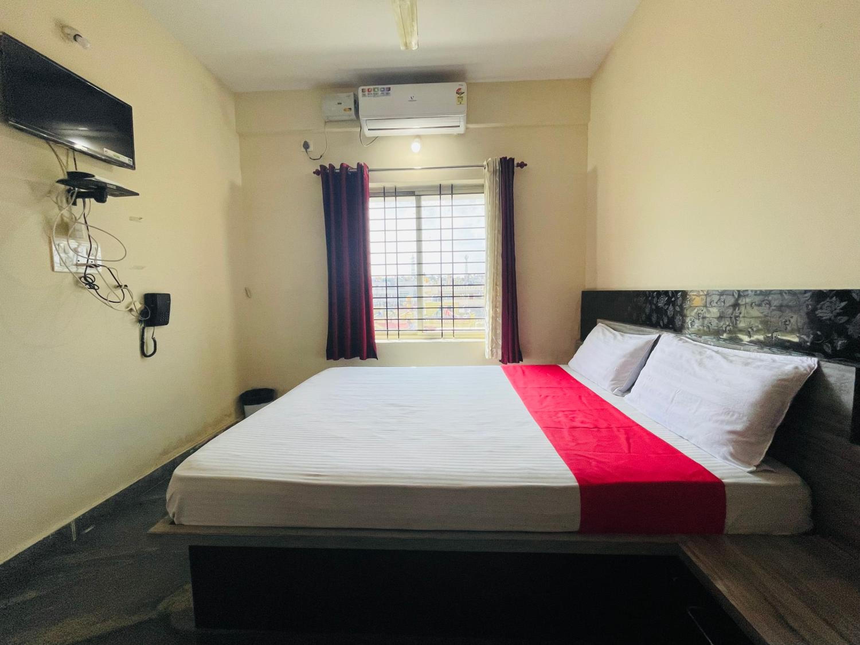 Deluxe Double Room - Photo 2