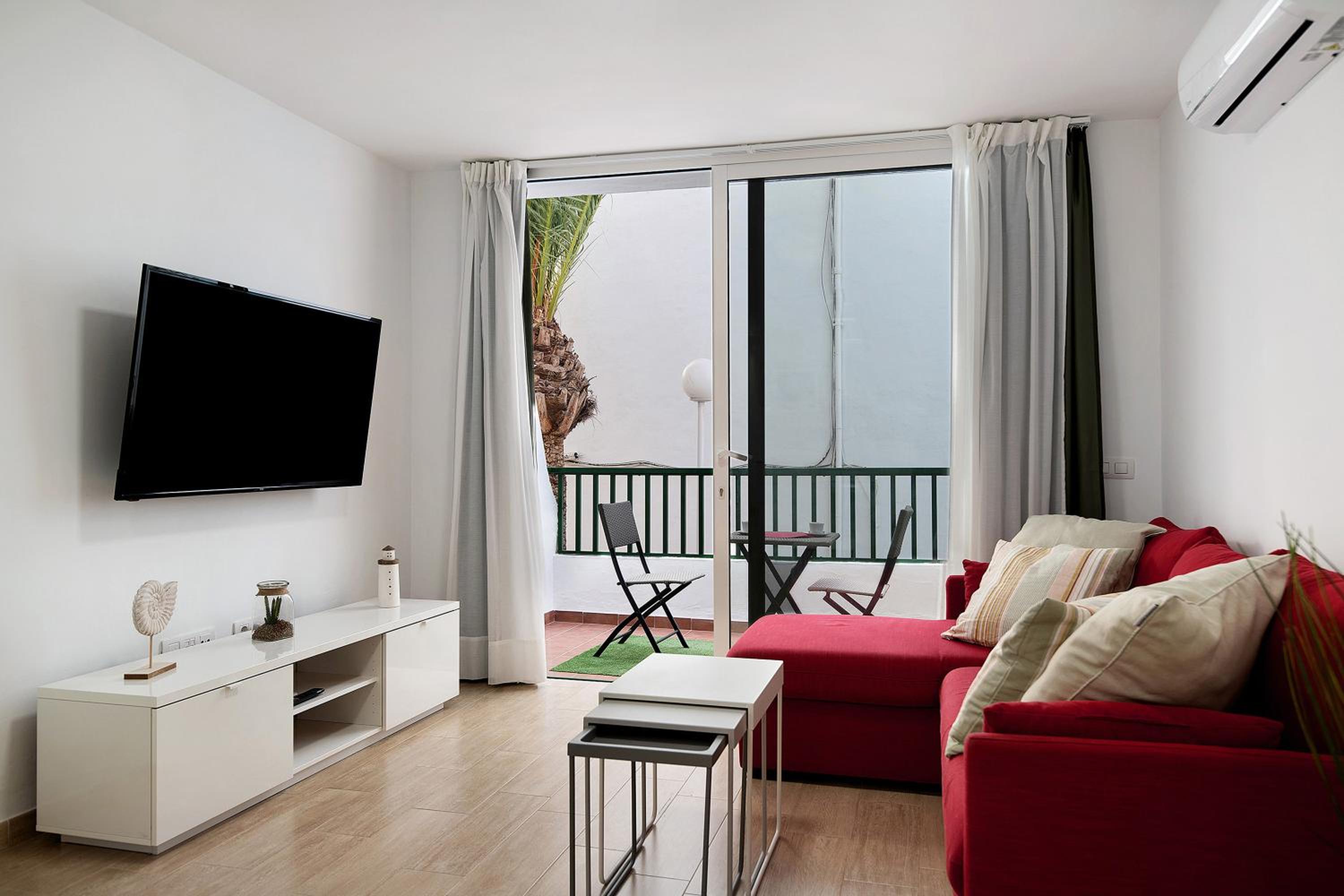 Apartamento de un dormitorio superior con balcón