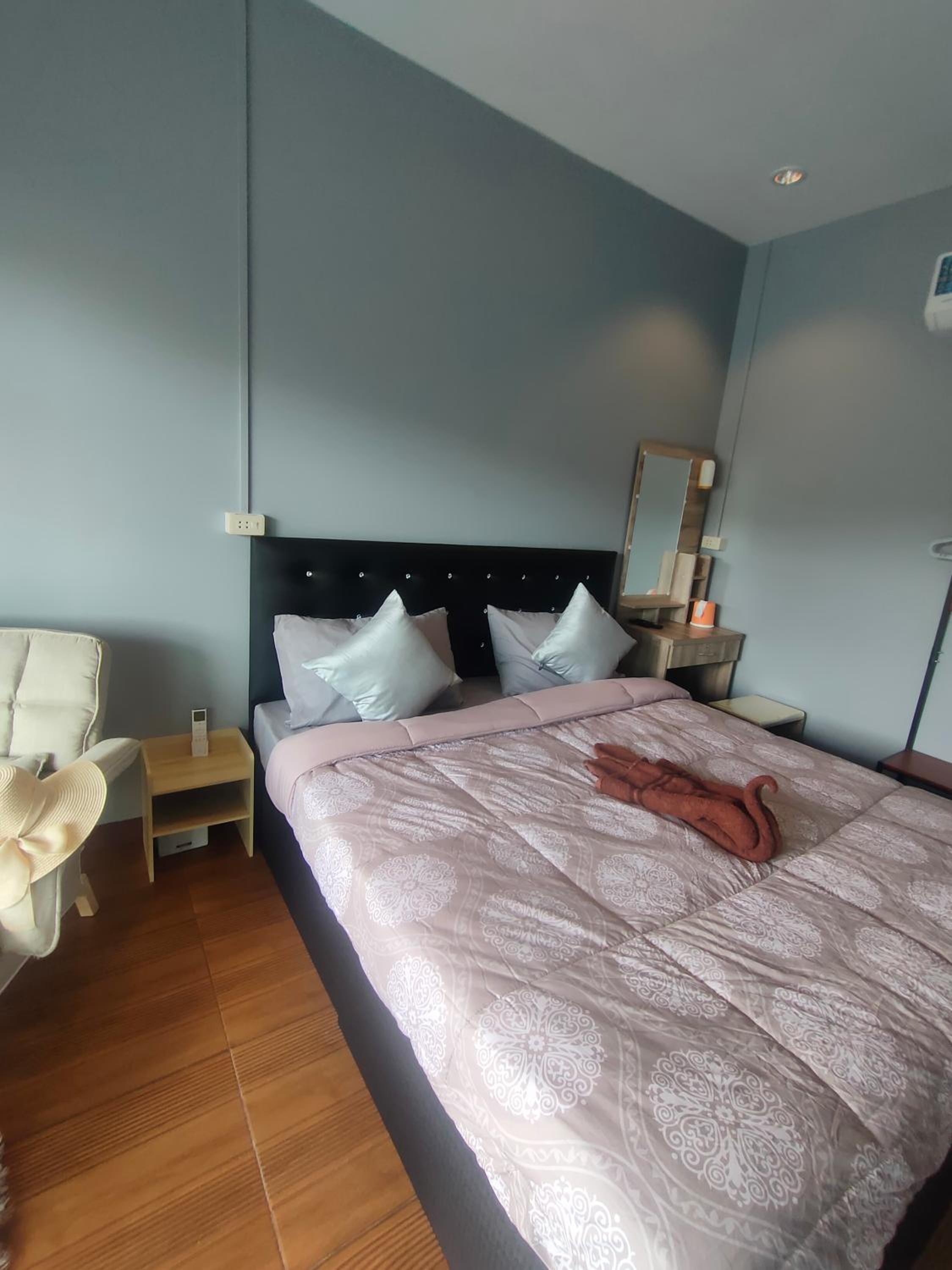 One-Bedroom House with mountain view - Air conditioning  - Photo 12