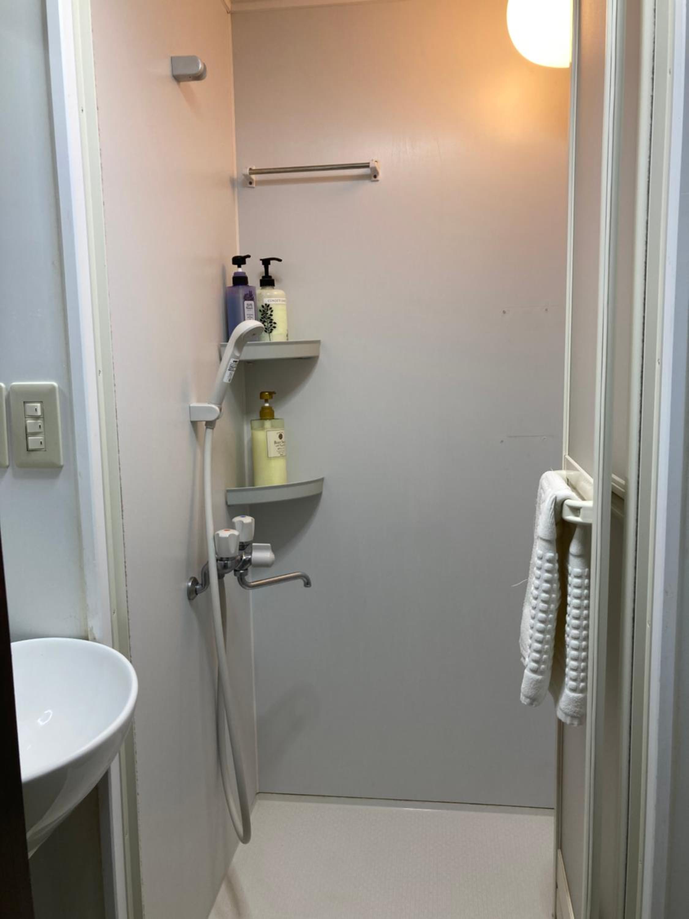Economy Double Room photo 3