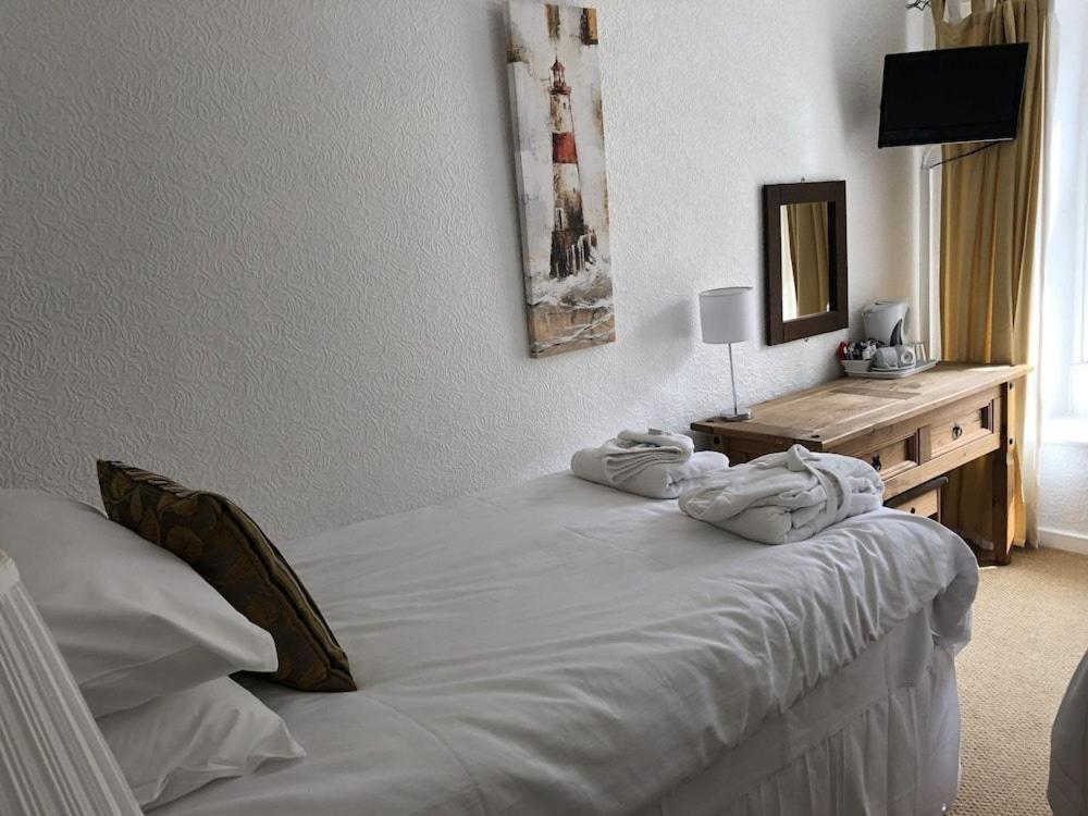 Single Room with Shower
