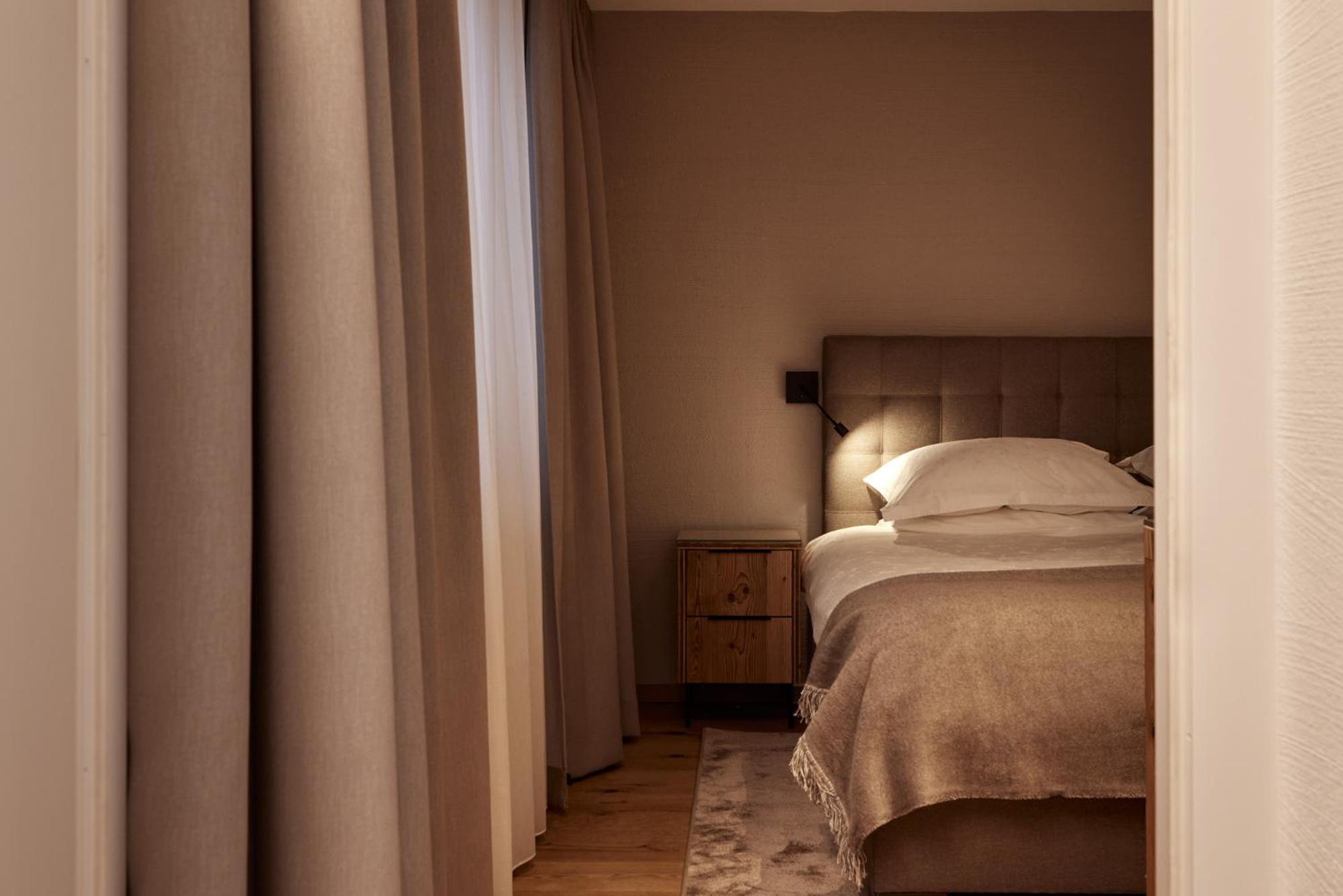 Suite with Sauna