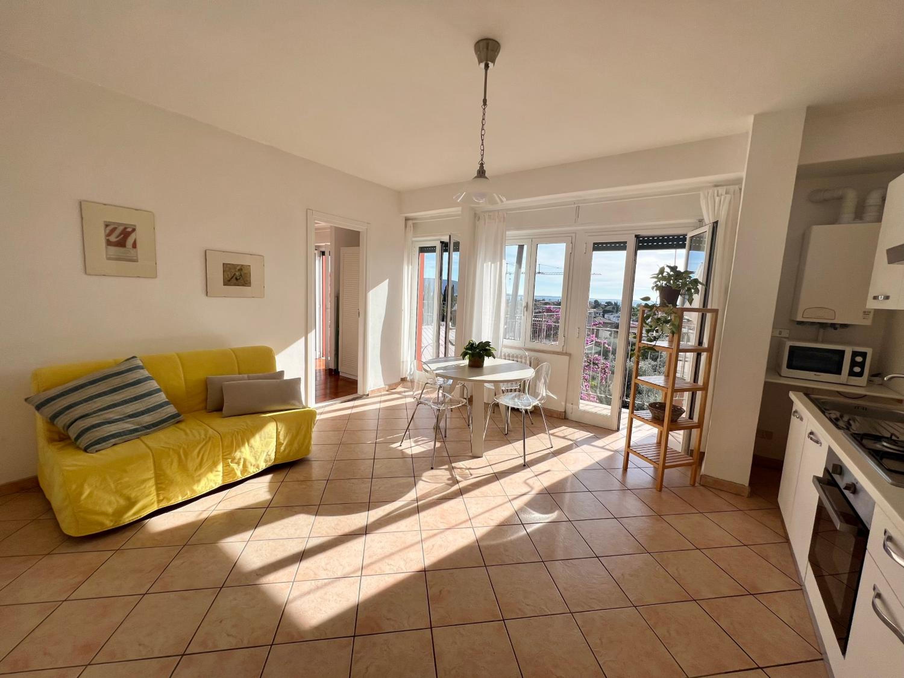Apartment with Terrace - Photo 1