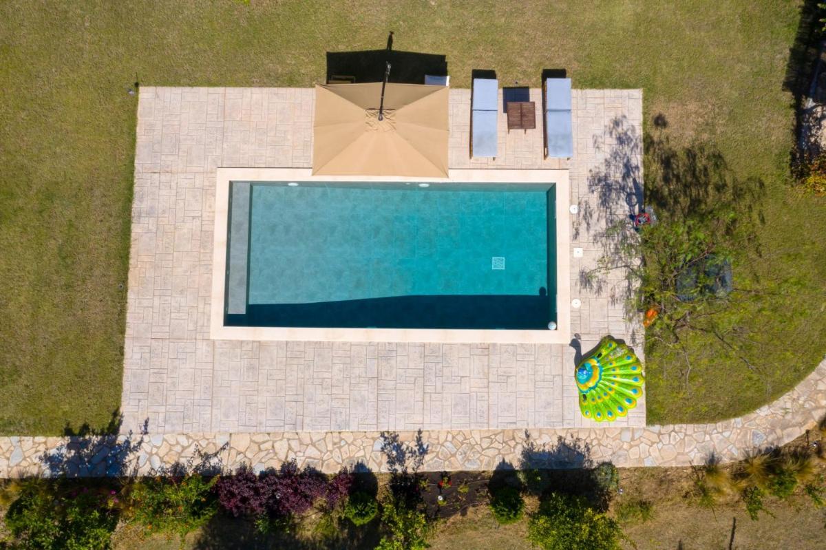 Three-Bedroom Villa - Photo 35